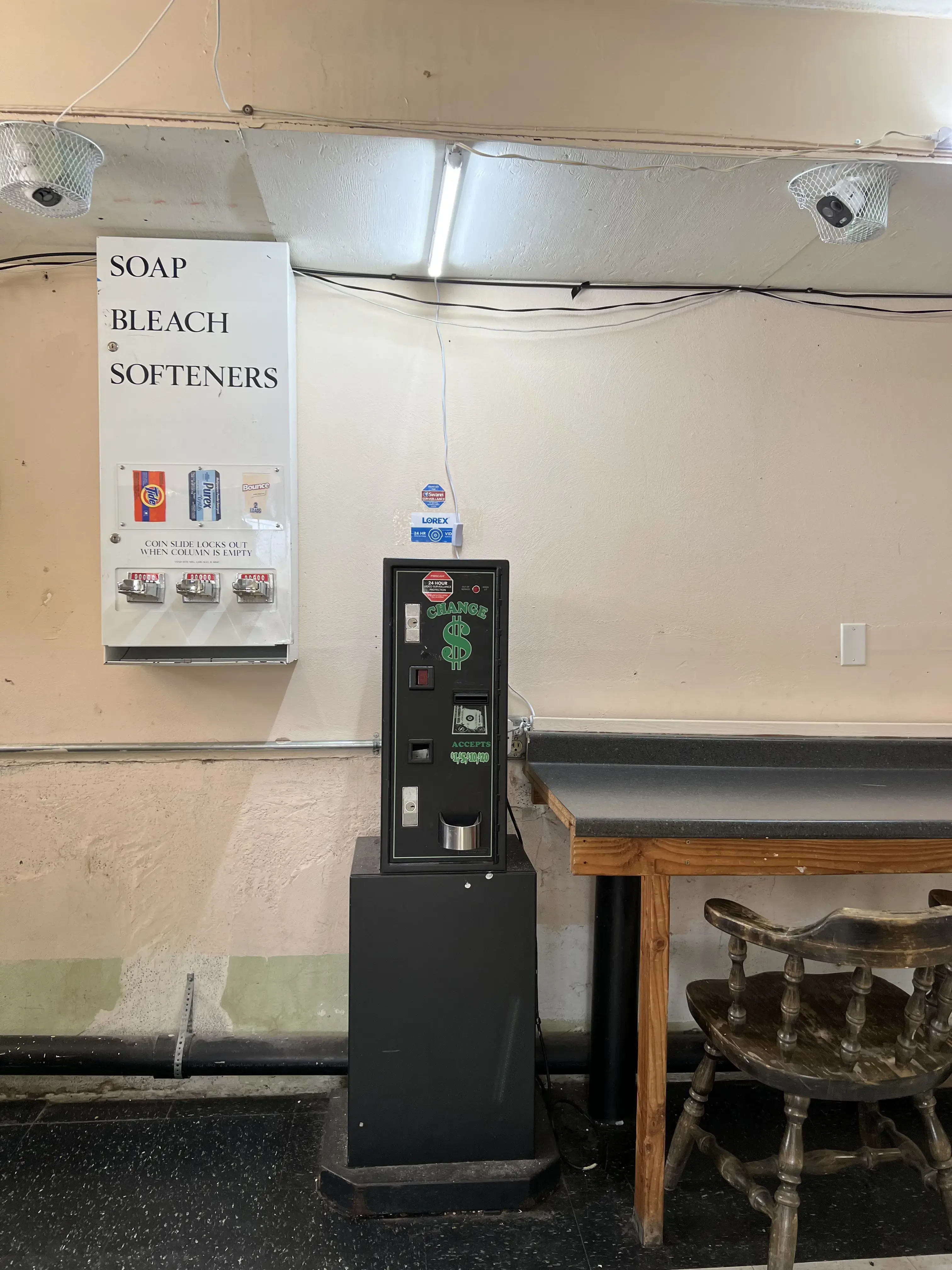 Golden Coin Laundry thumbnail 7
