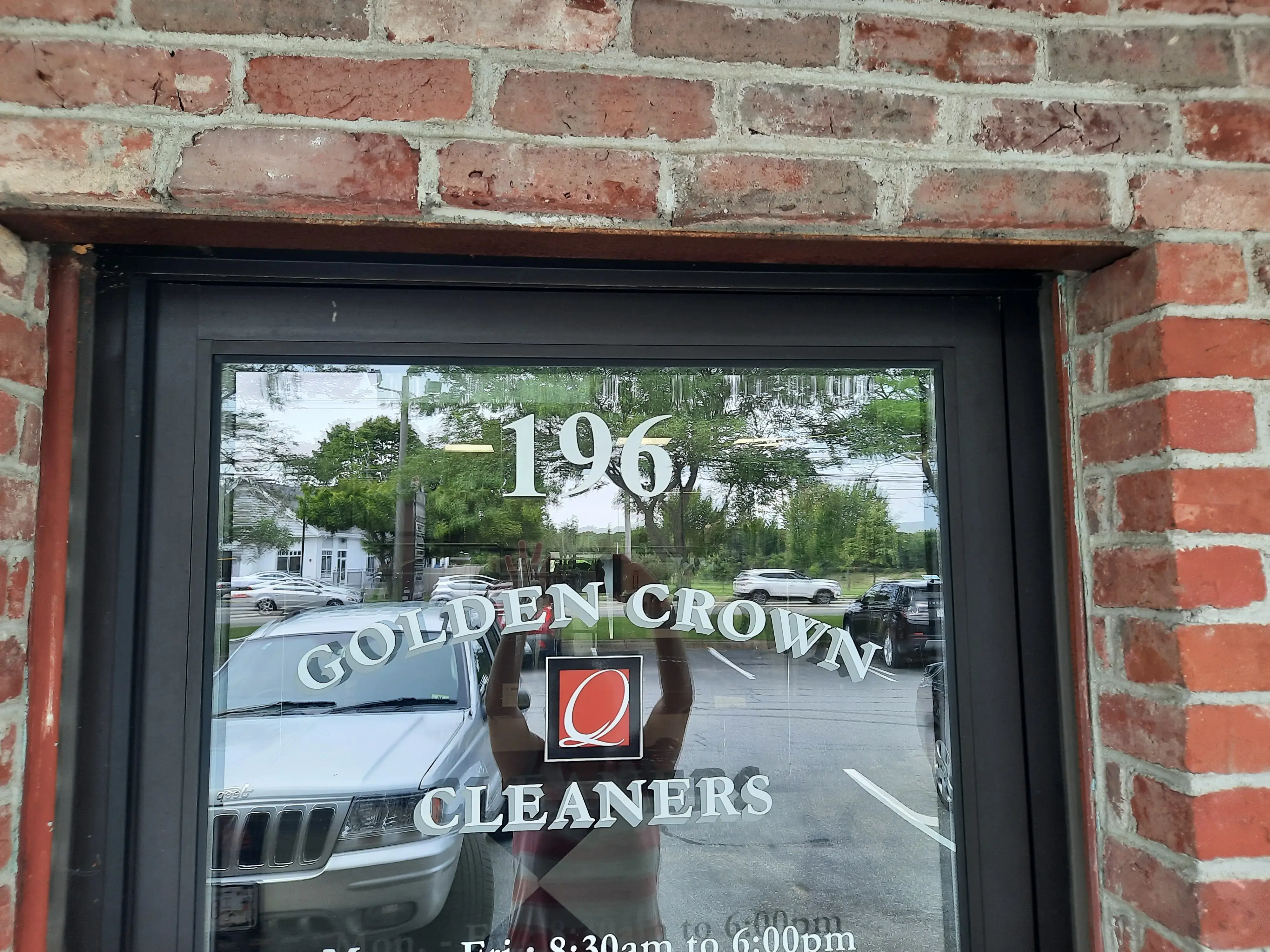 Golden Crown Cleaners thumbnail 1
