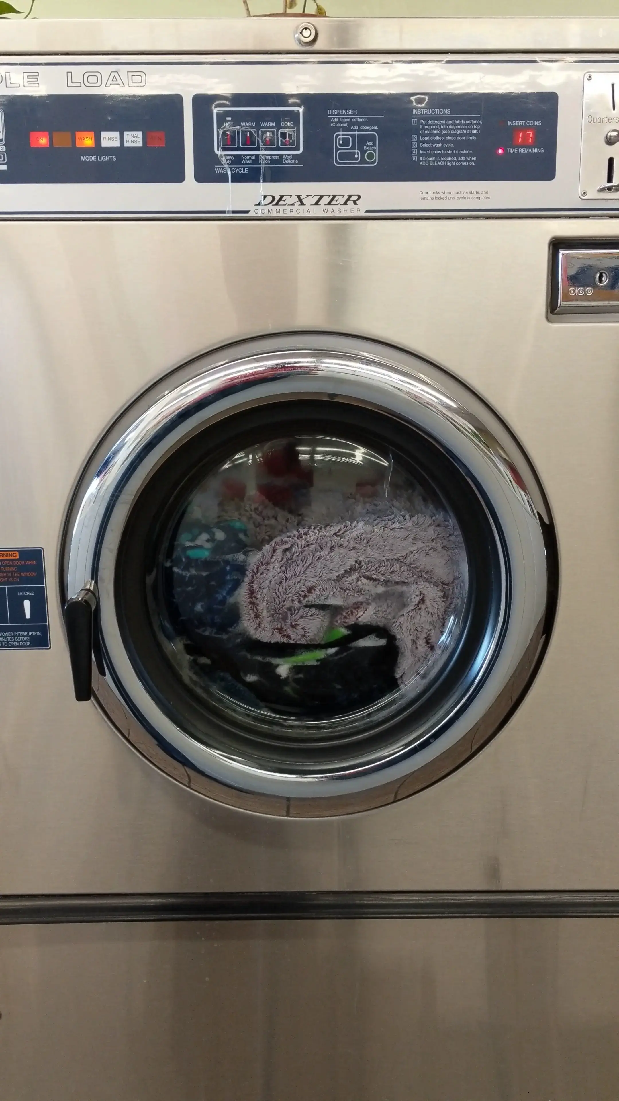 Golden Suds Laundry thumbnail 5