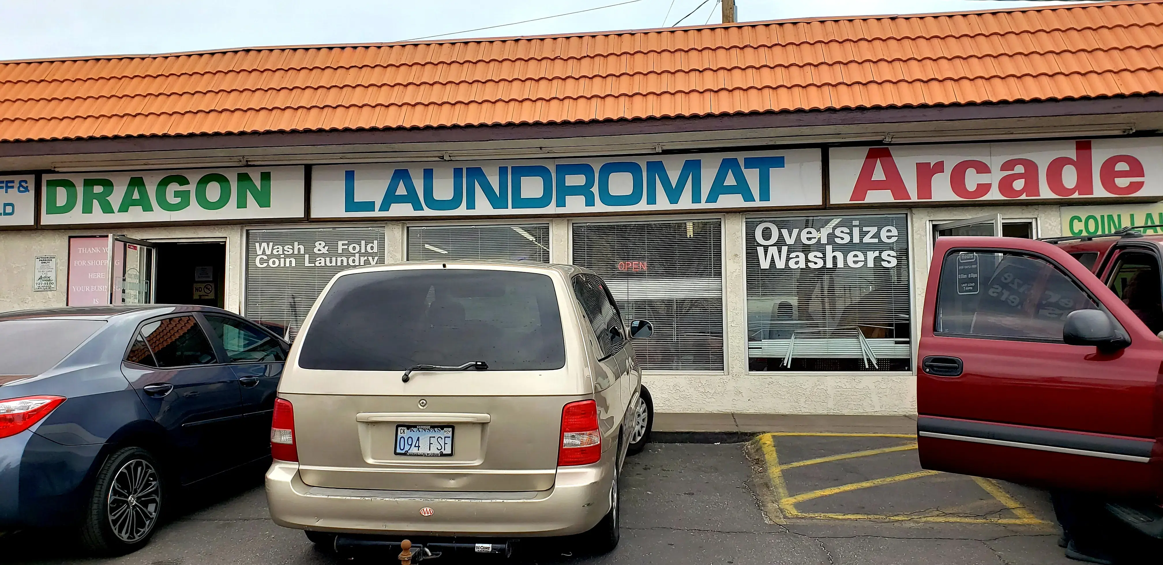 Golden Suds Laundry thumbnail 16