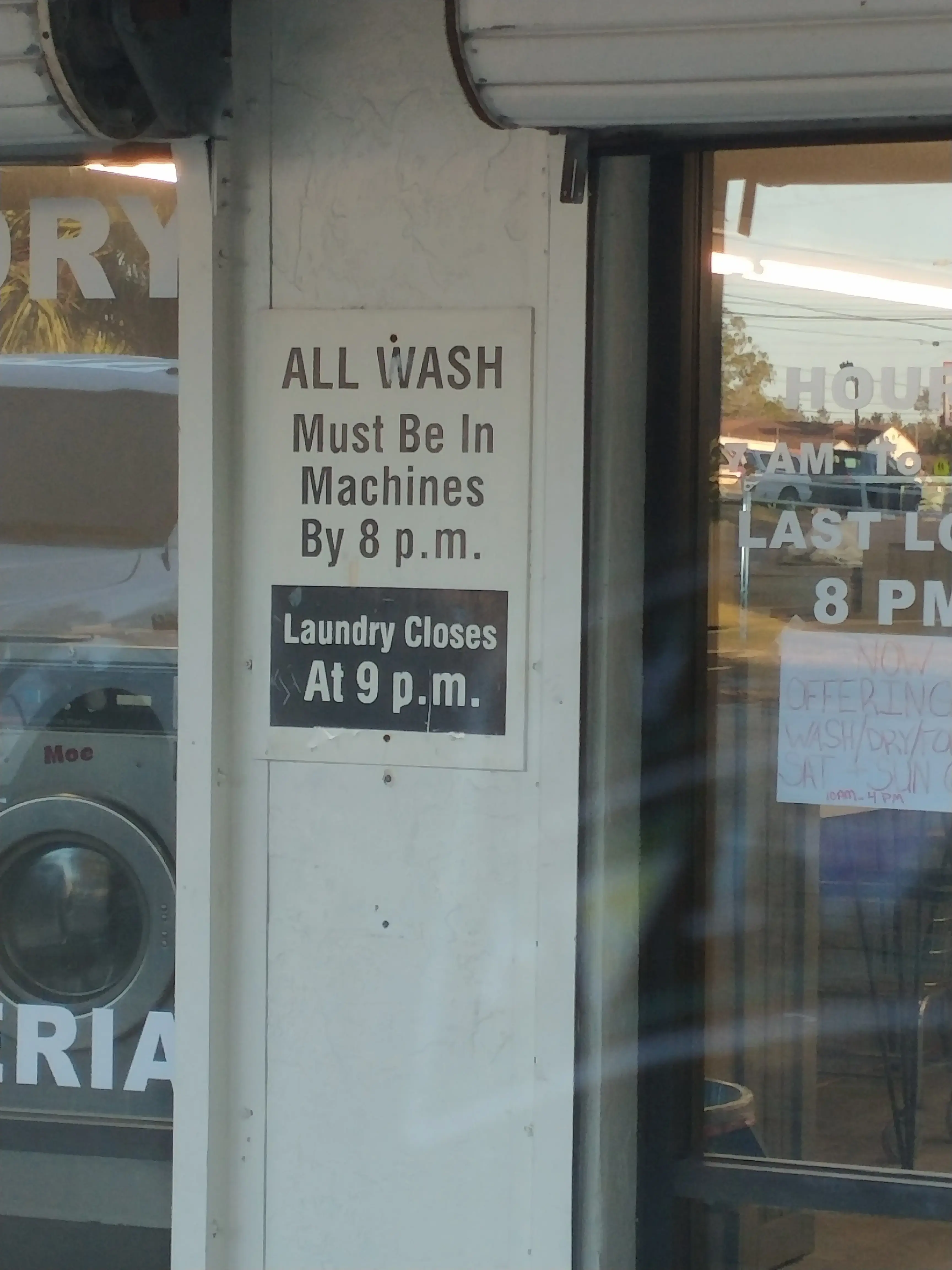 Golden Tide Laundromat - Image 11