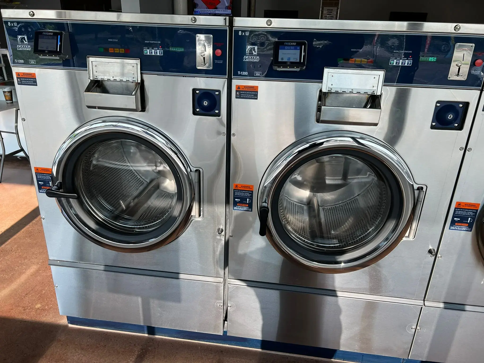 Golden Wash Laundromat thumbnail 4