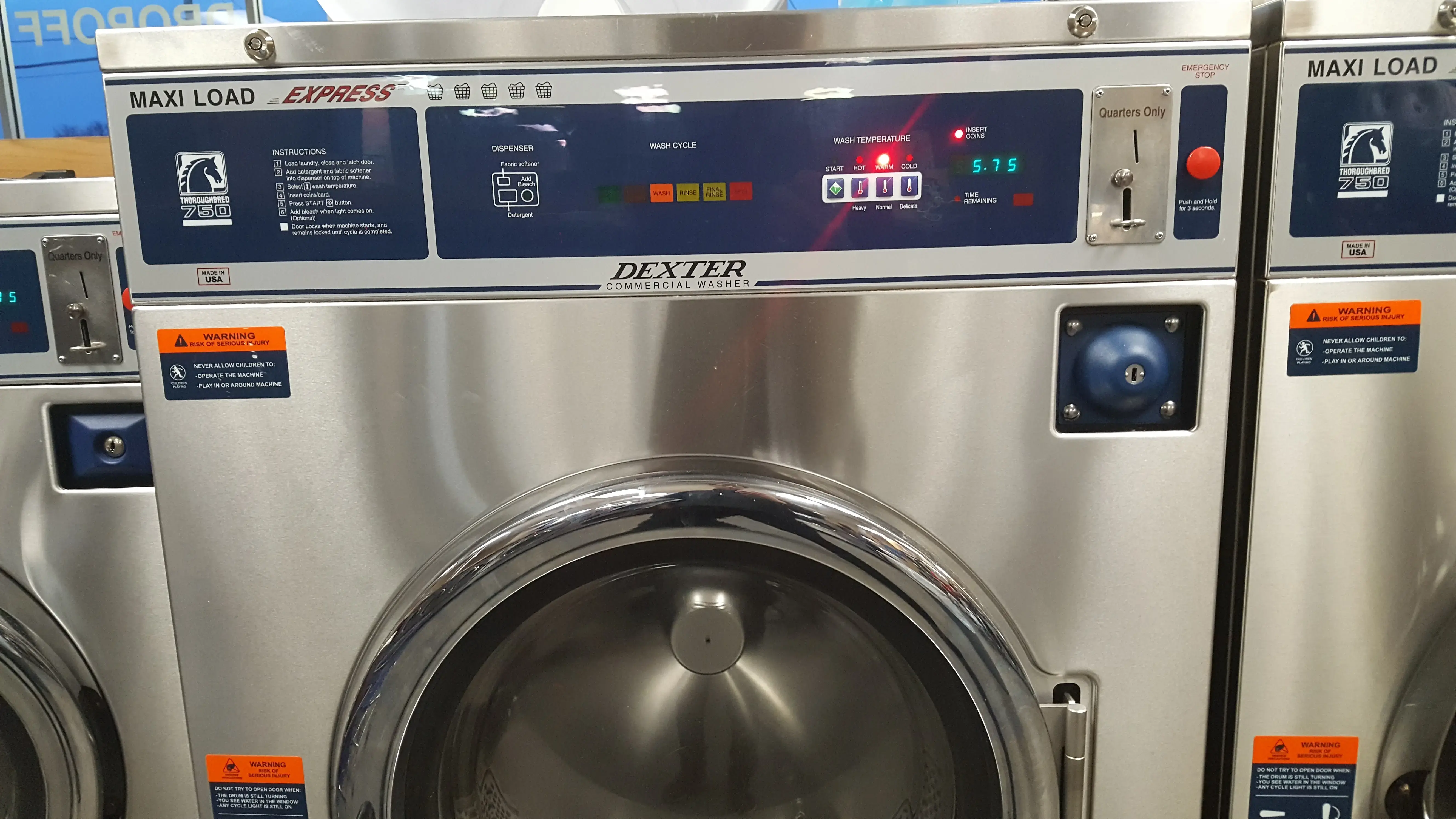 Golden Wash Laundromat - Image 19