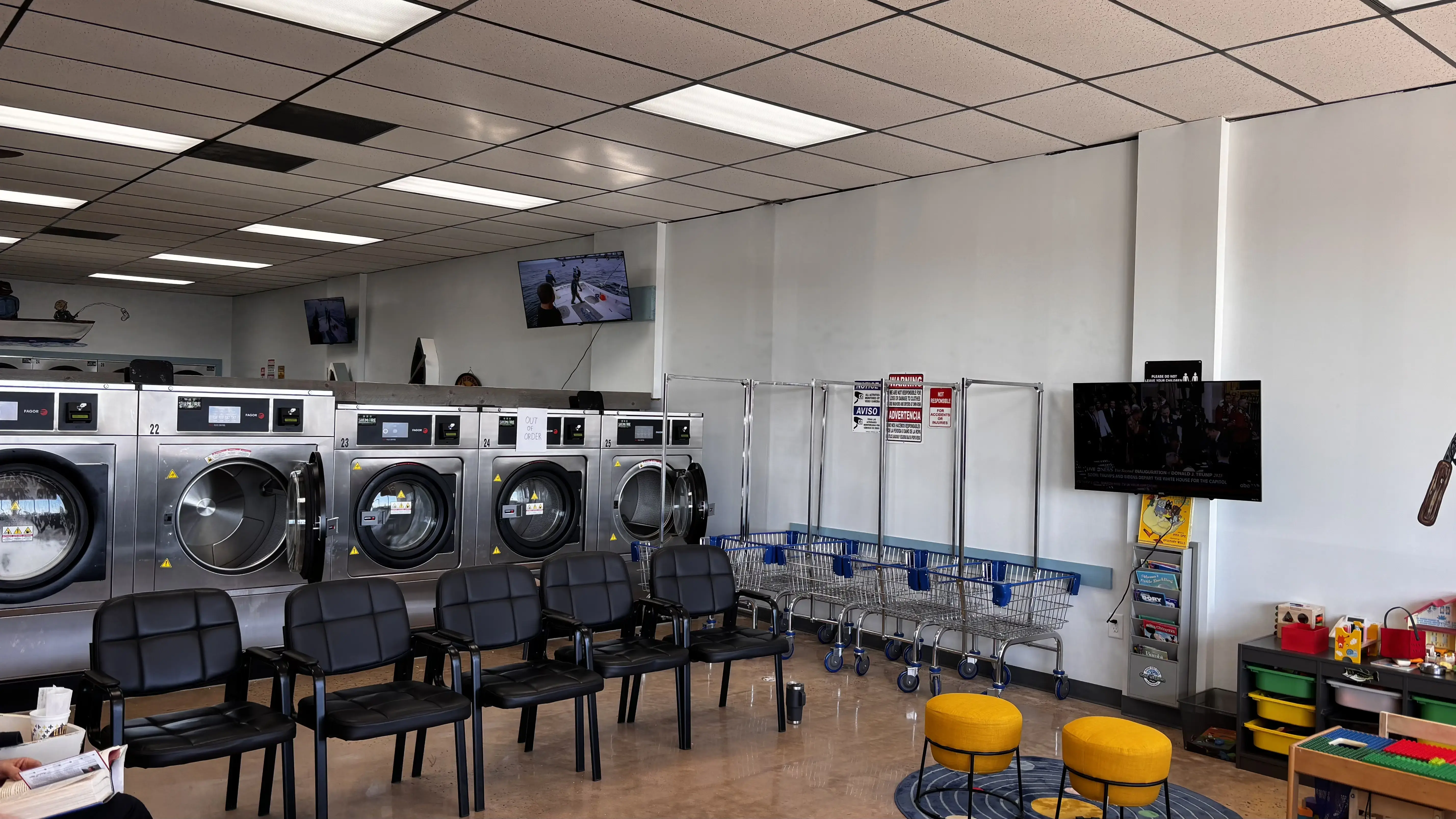 Gone Washing Laundromat - Image 8