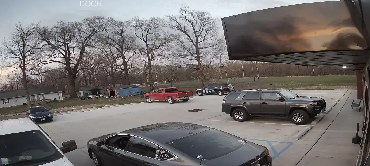 Good & Clean Laundry thumbnail 6