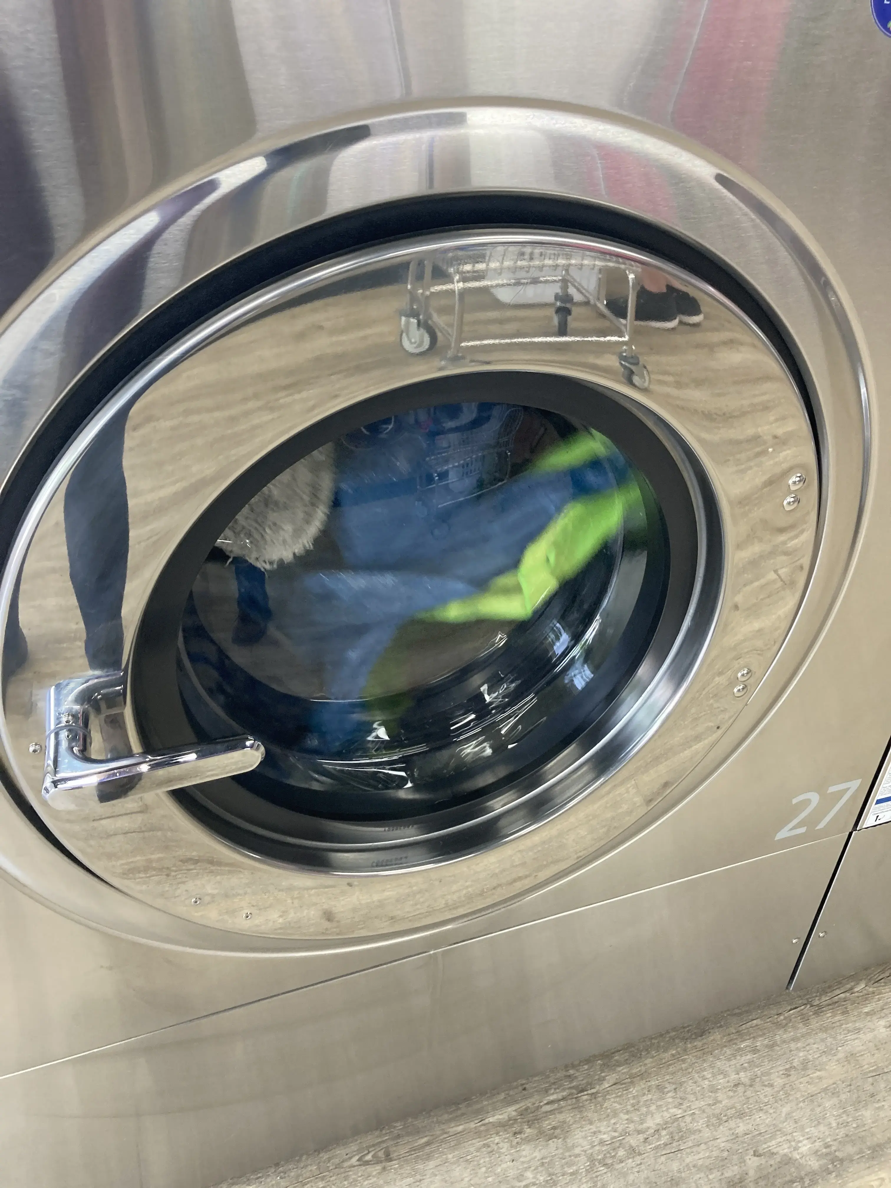 Good & Clean Laundry - Image 12