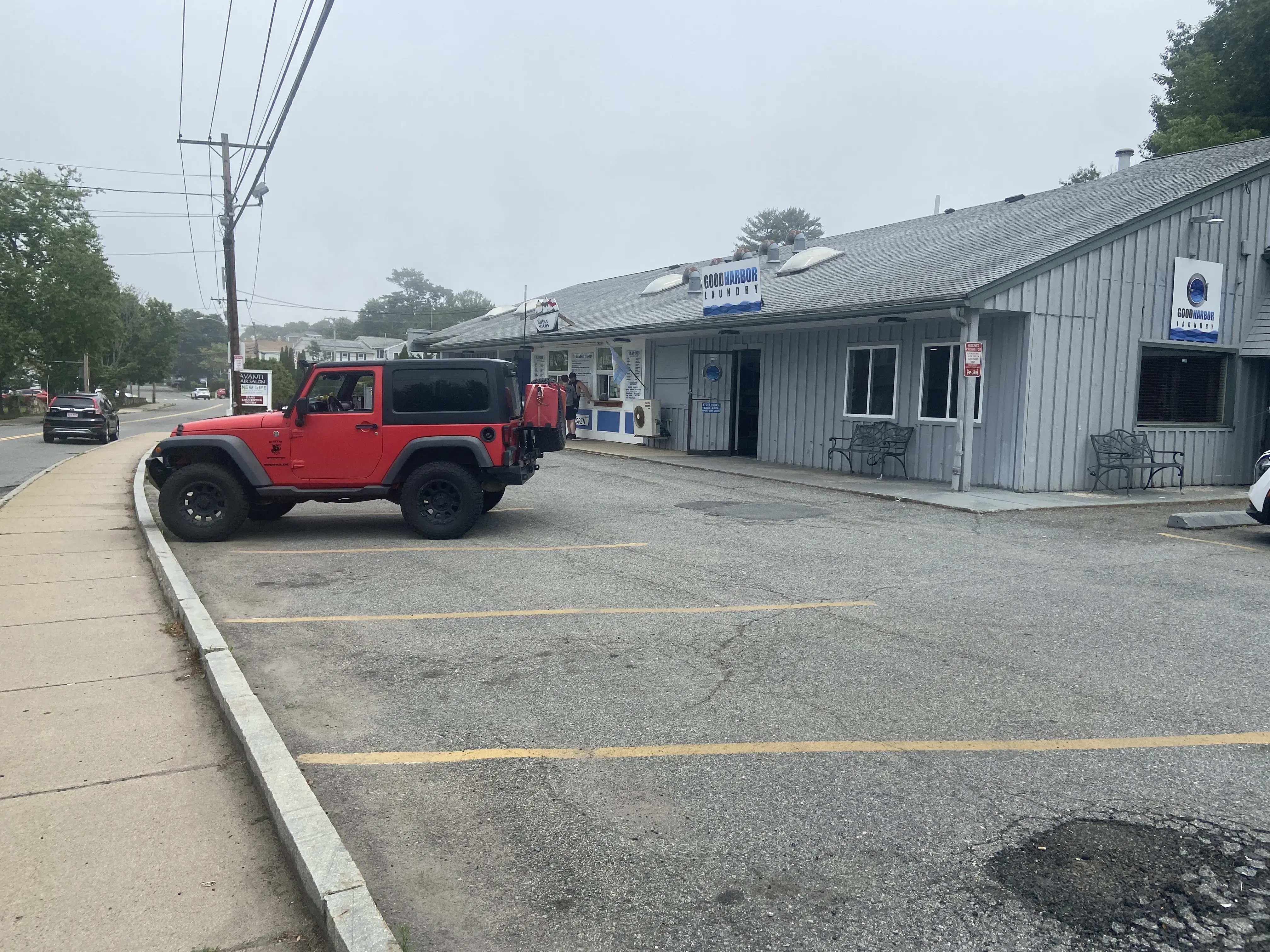 Good Harbor Laundry - Image 8