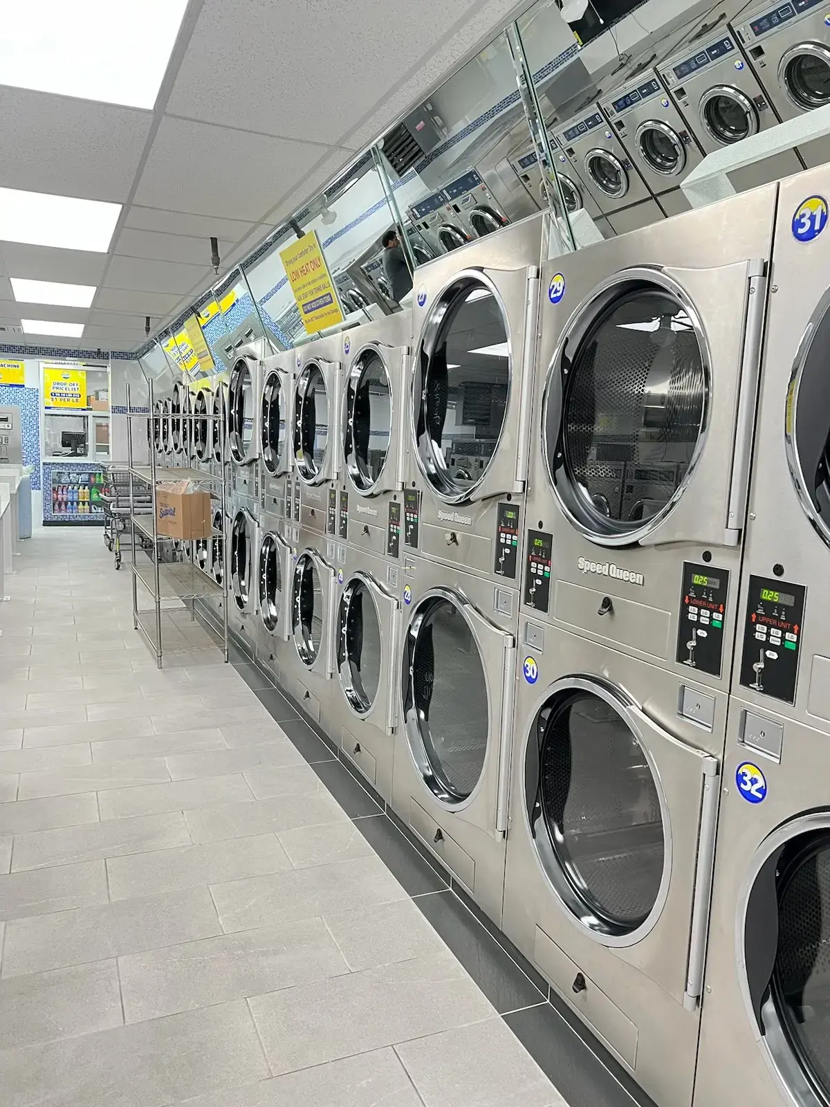 Good Neighbor Laundromat - Image 2