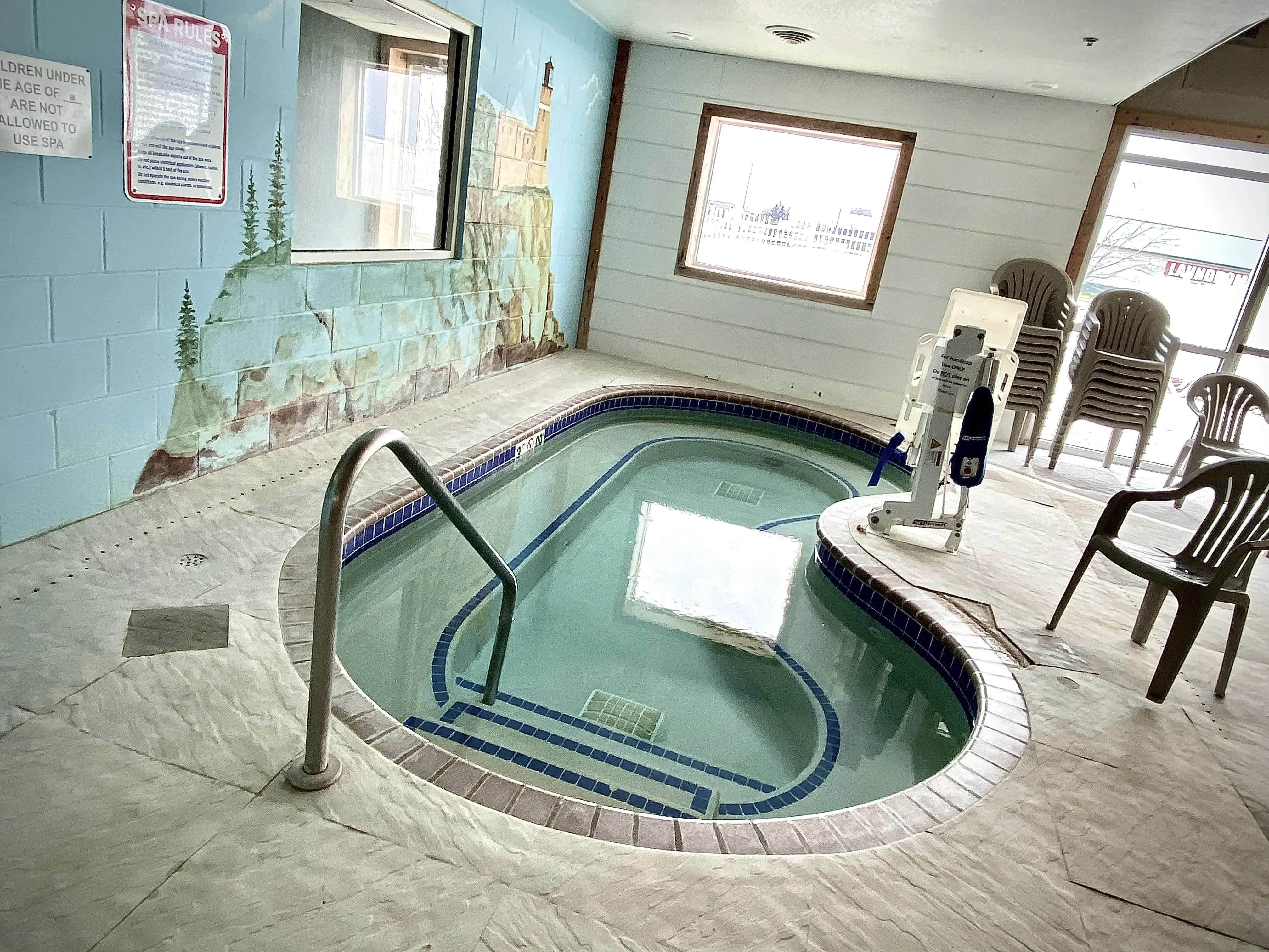 Governors' RV Park & Indoor Waterpark thumbnail 2