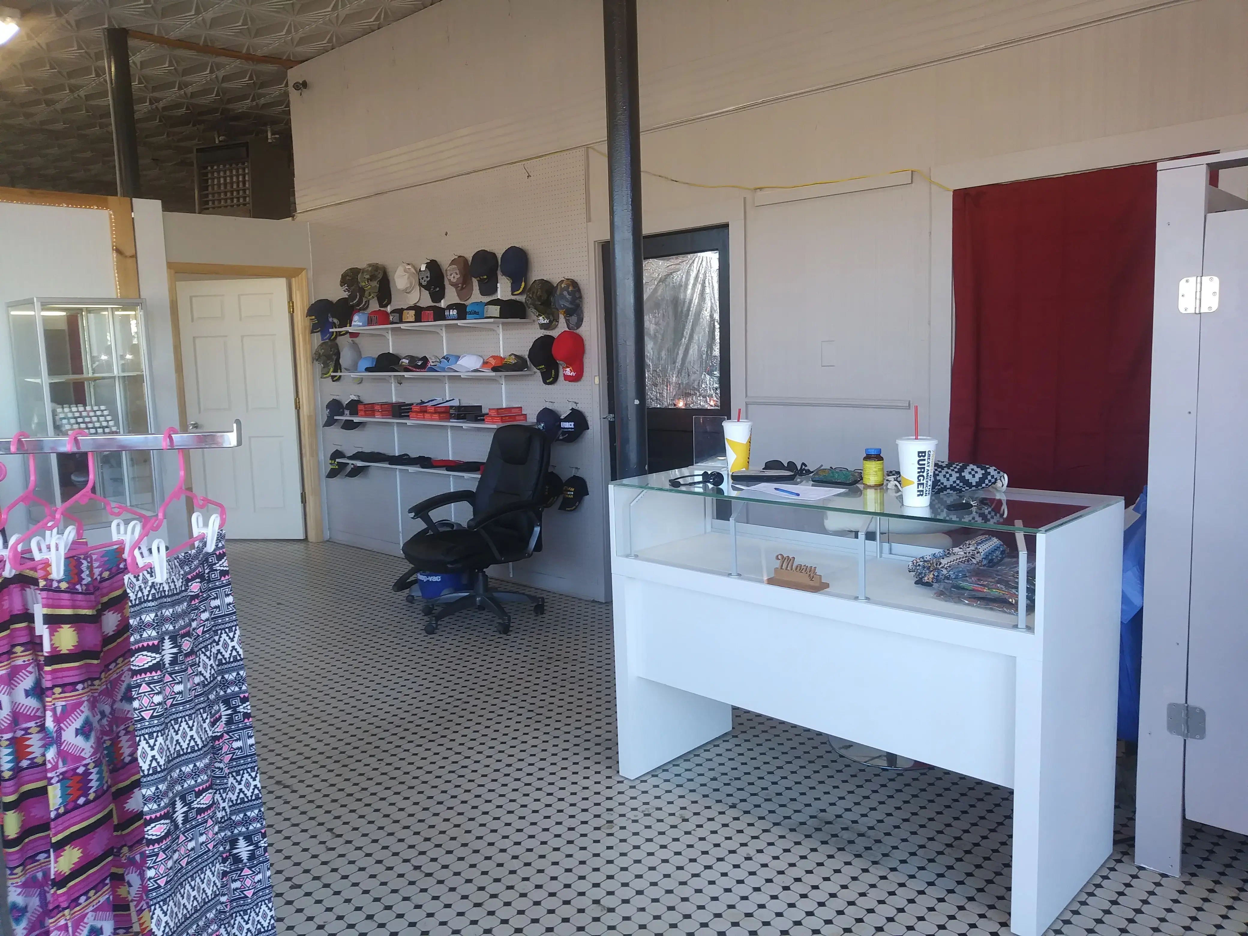 Graham Coin Laundry - Image 4