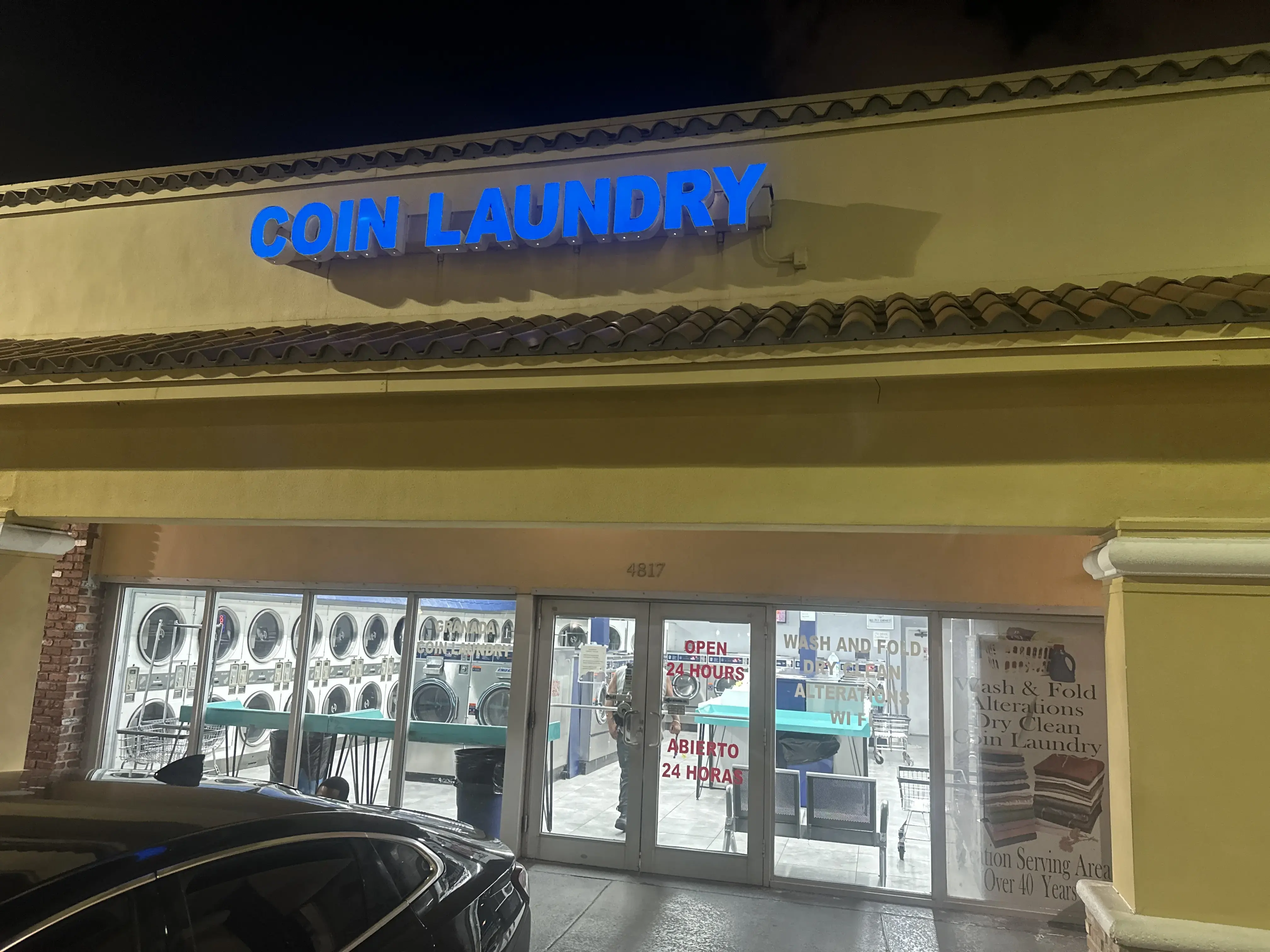 Granada Coin Laundry - Image 3