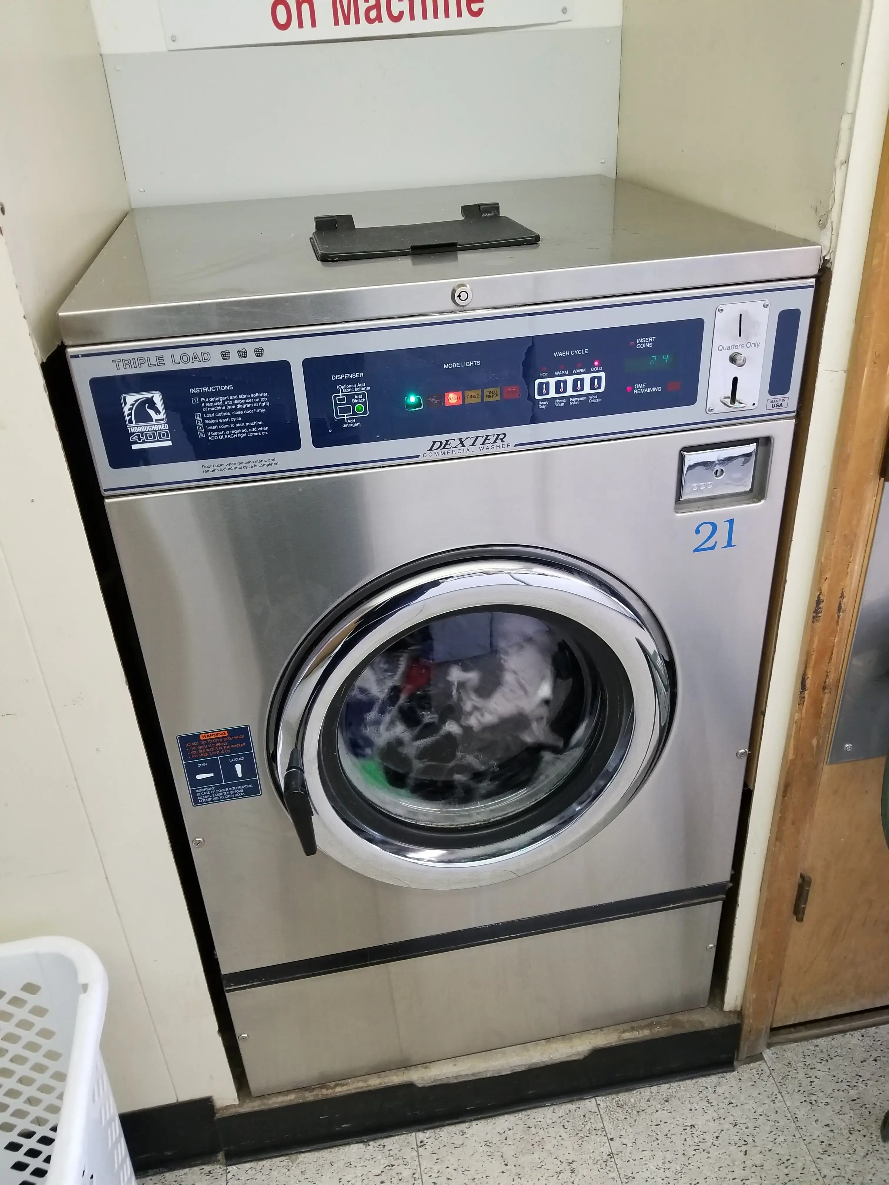 Granby Eastside Laundromat - Image 4