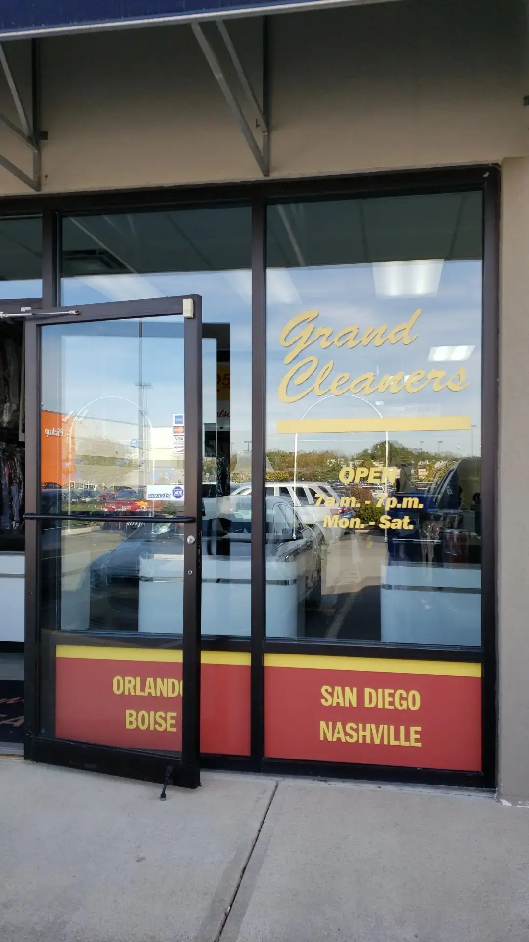 Grand Cleaners - Image 9