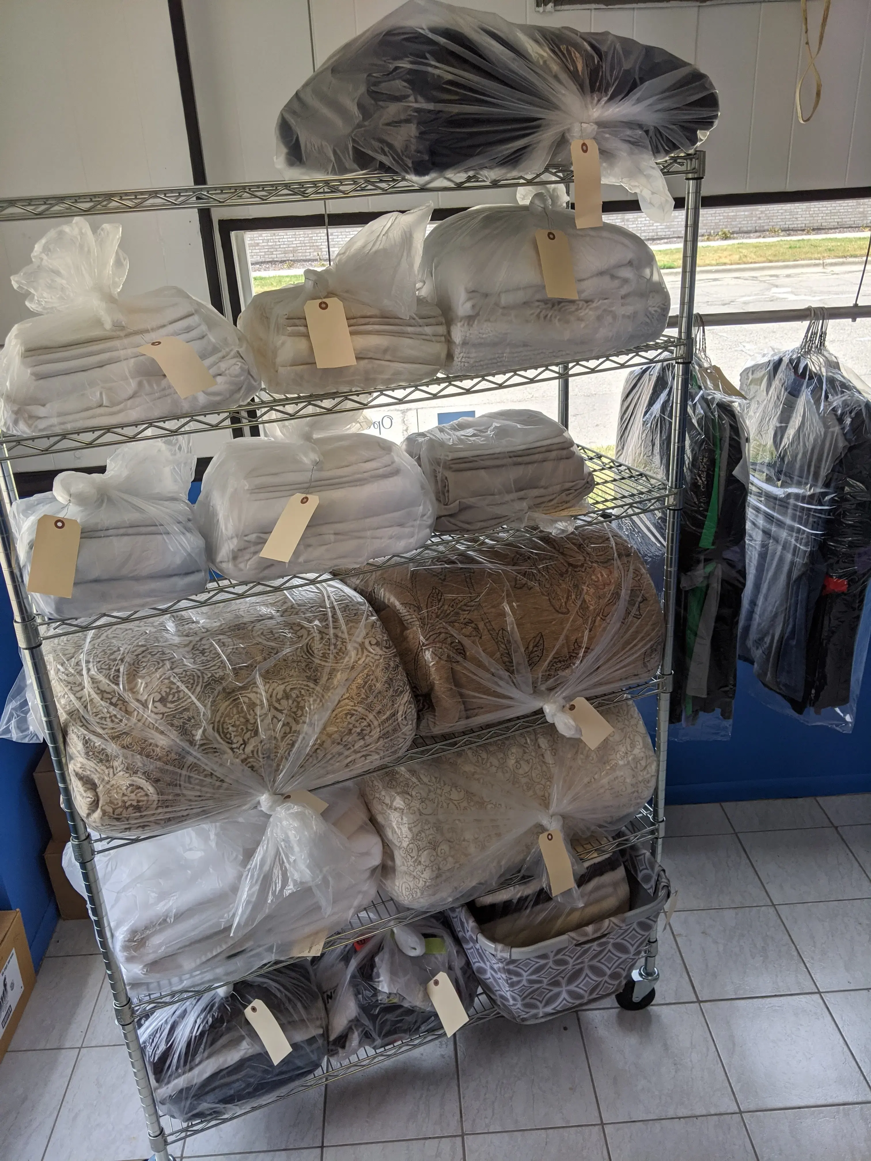 Grand River Laundry thumbnail 6