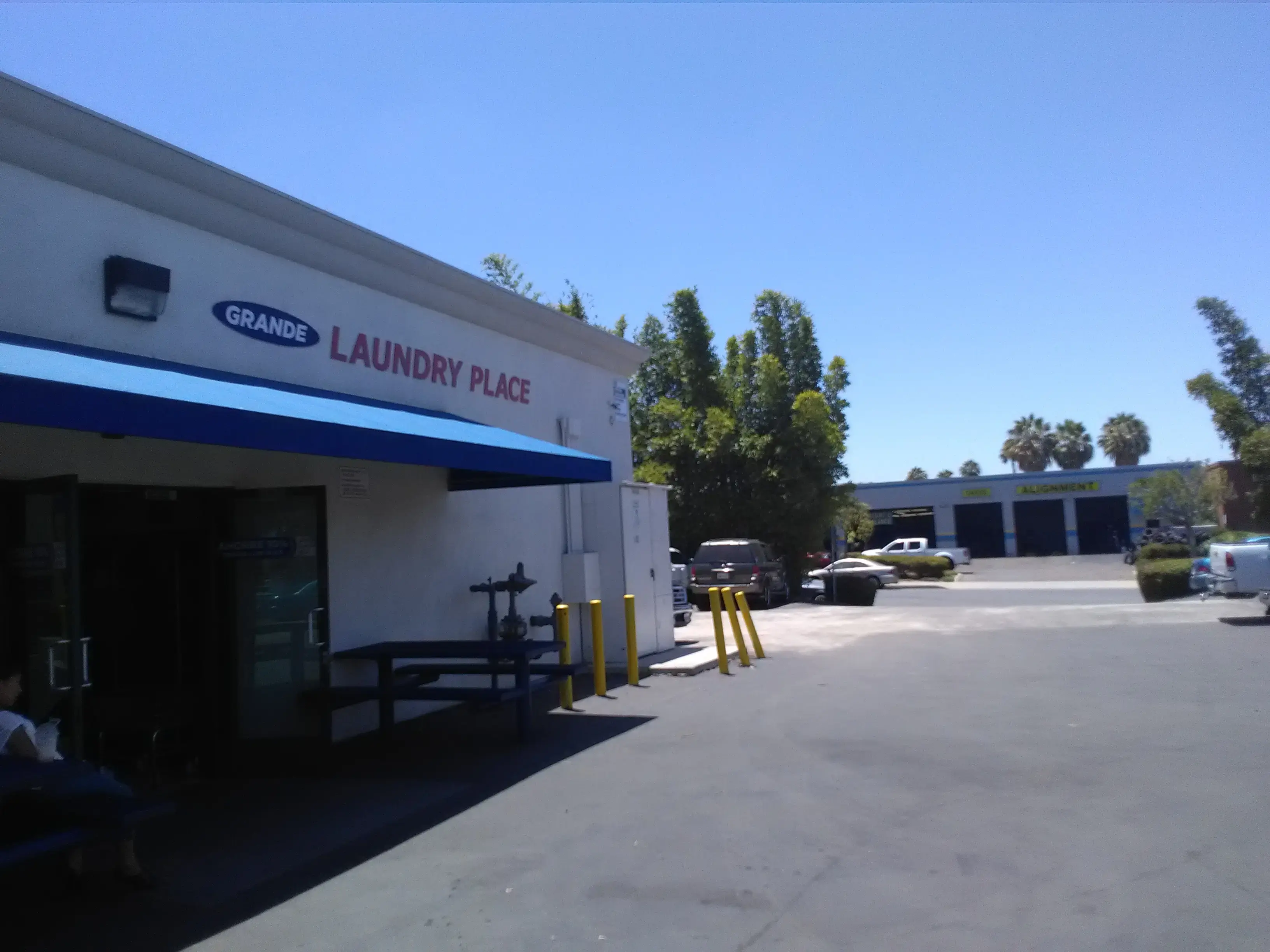 Grande Laundry Place thumbnail 6