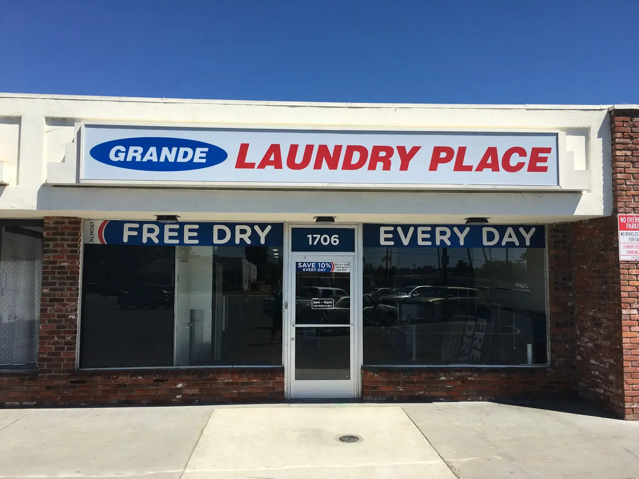 Grande Laundry Place - Image 1