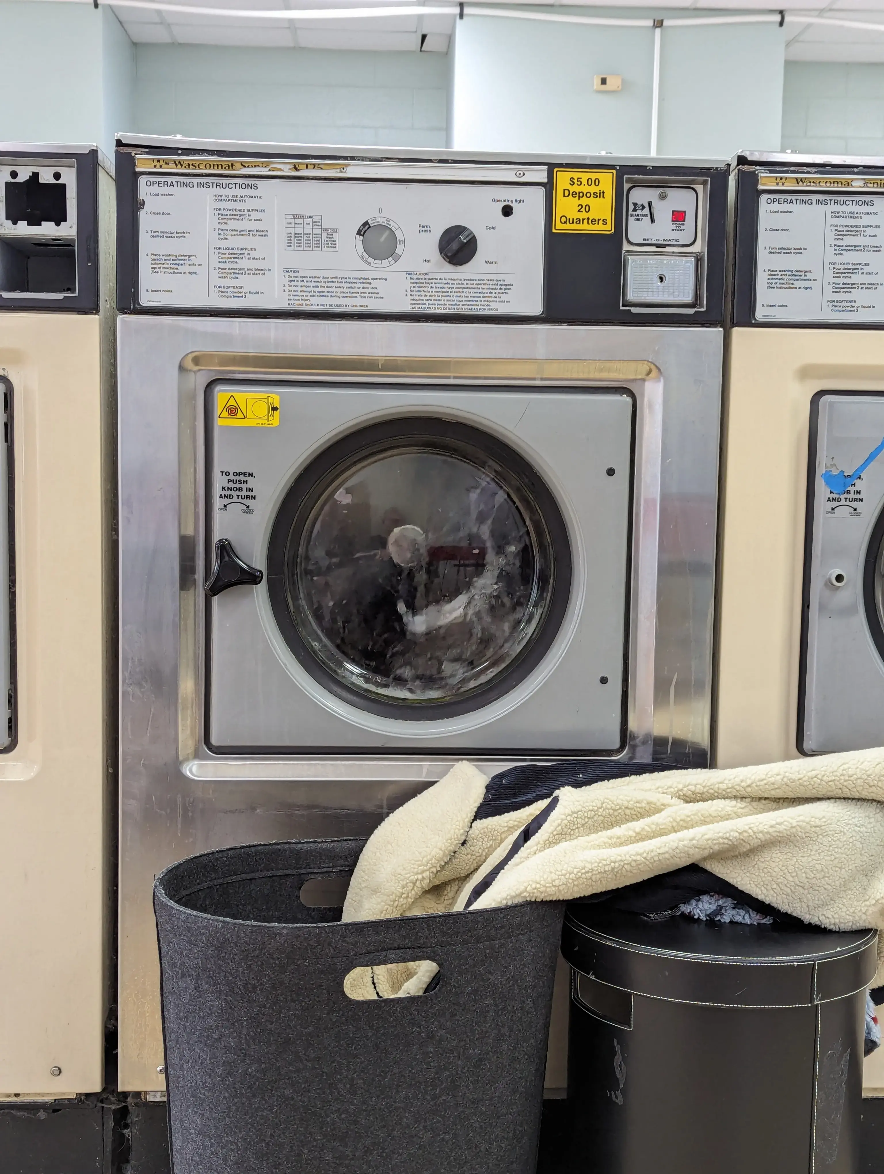 Grandin Road Laundromat thumbnail 4