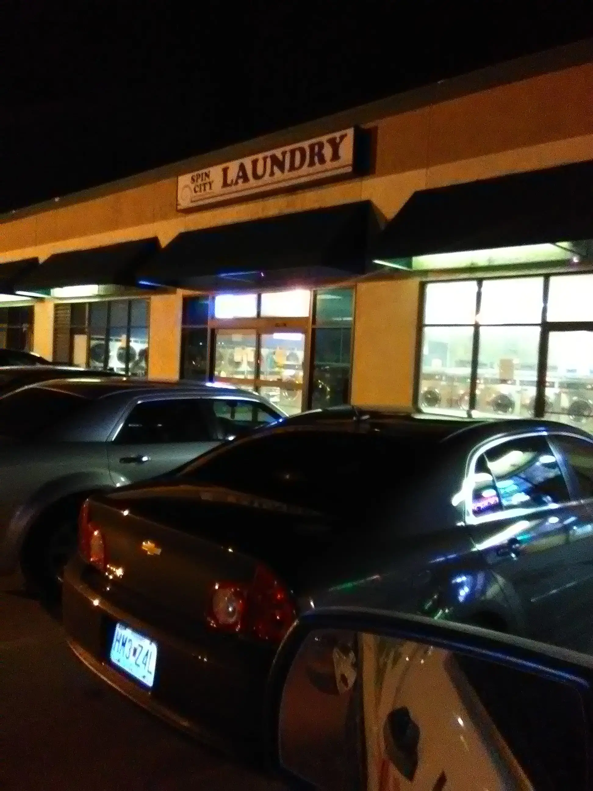 Grandview Coin Laundry thumbnail 19