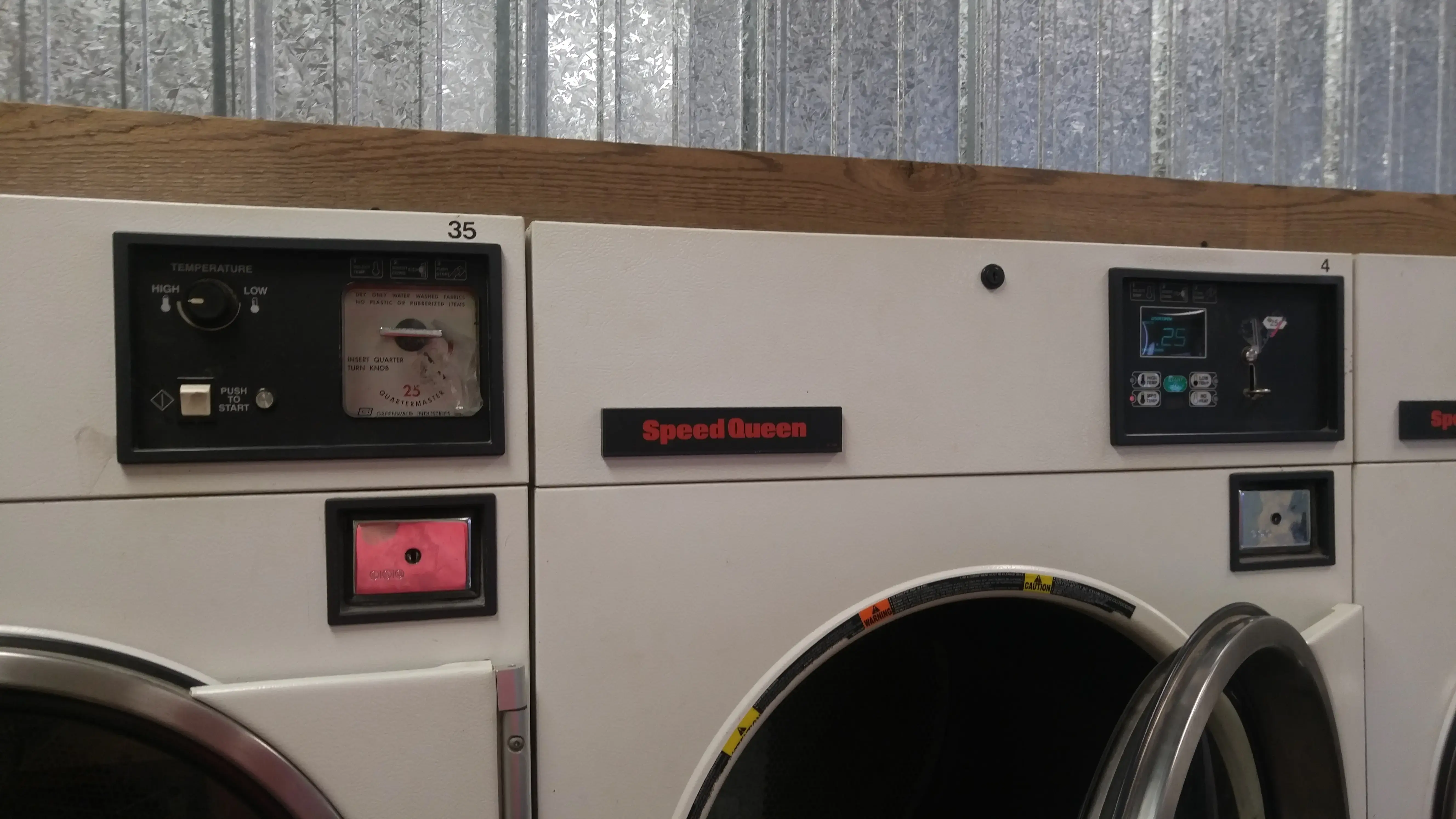 Grandview Laundromat thumbnail 3