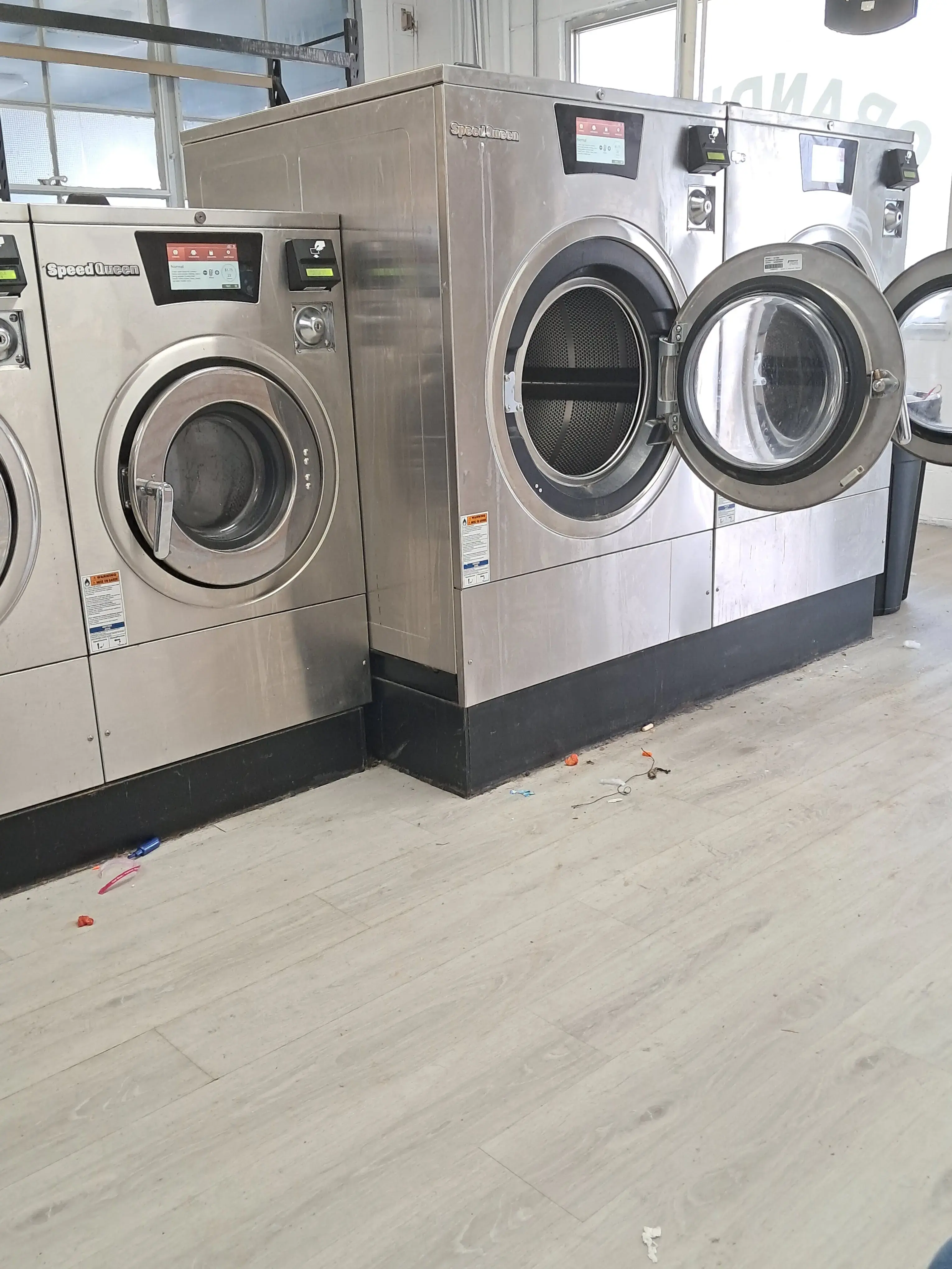 Grandview Laundromat location