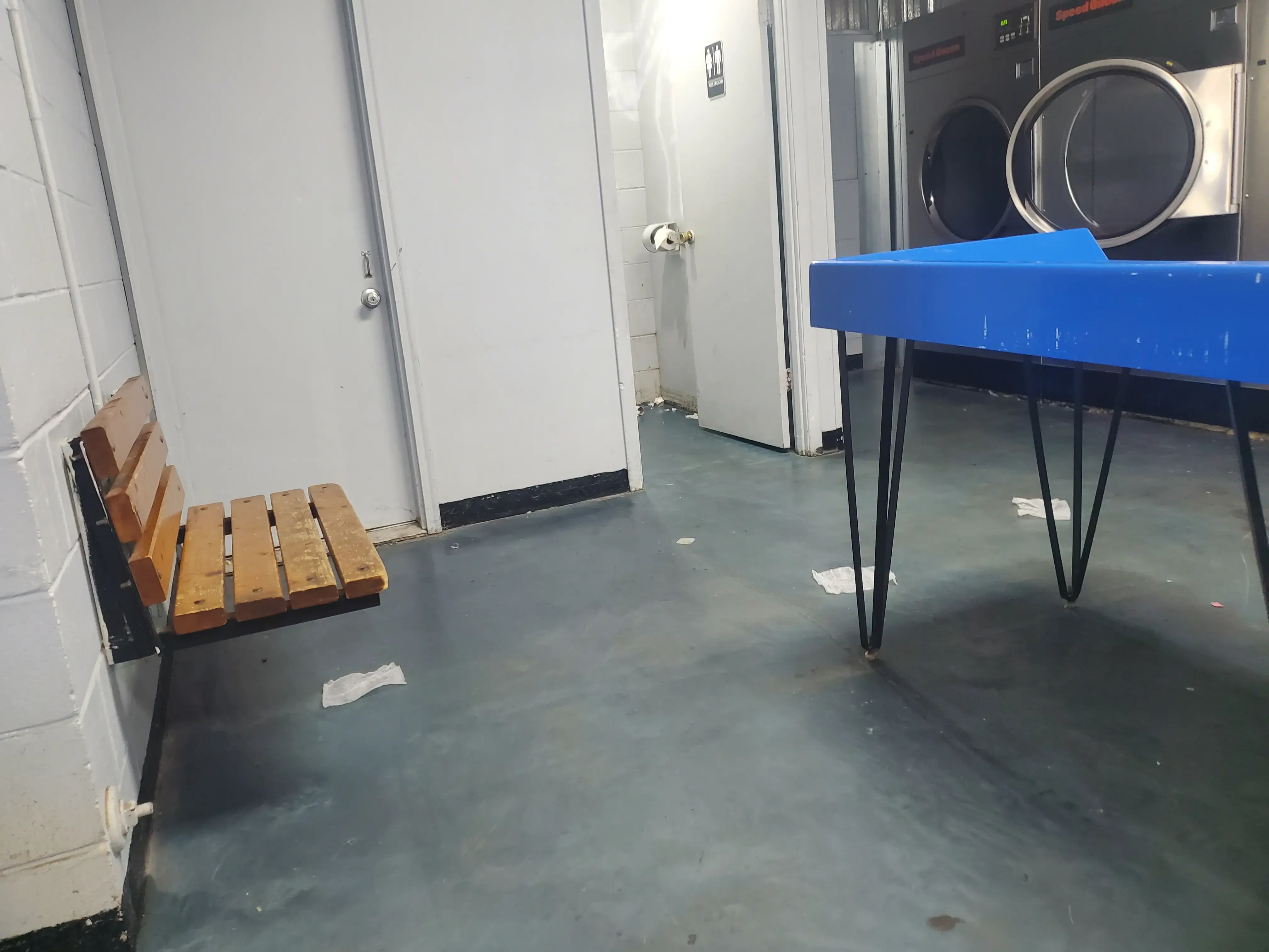 Grandview Laundromat - Image 4