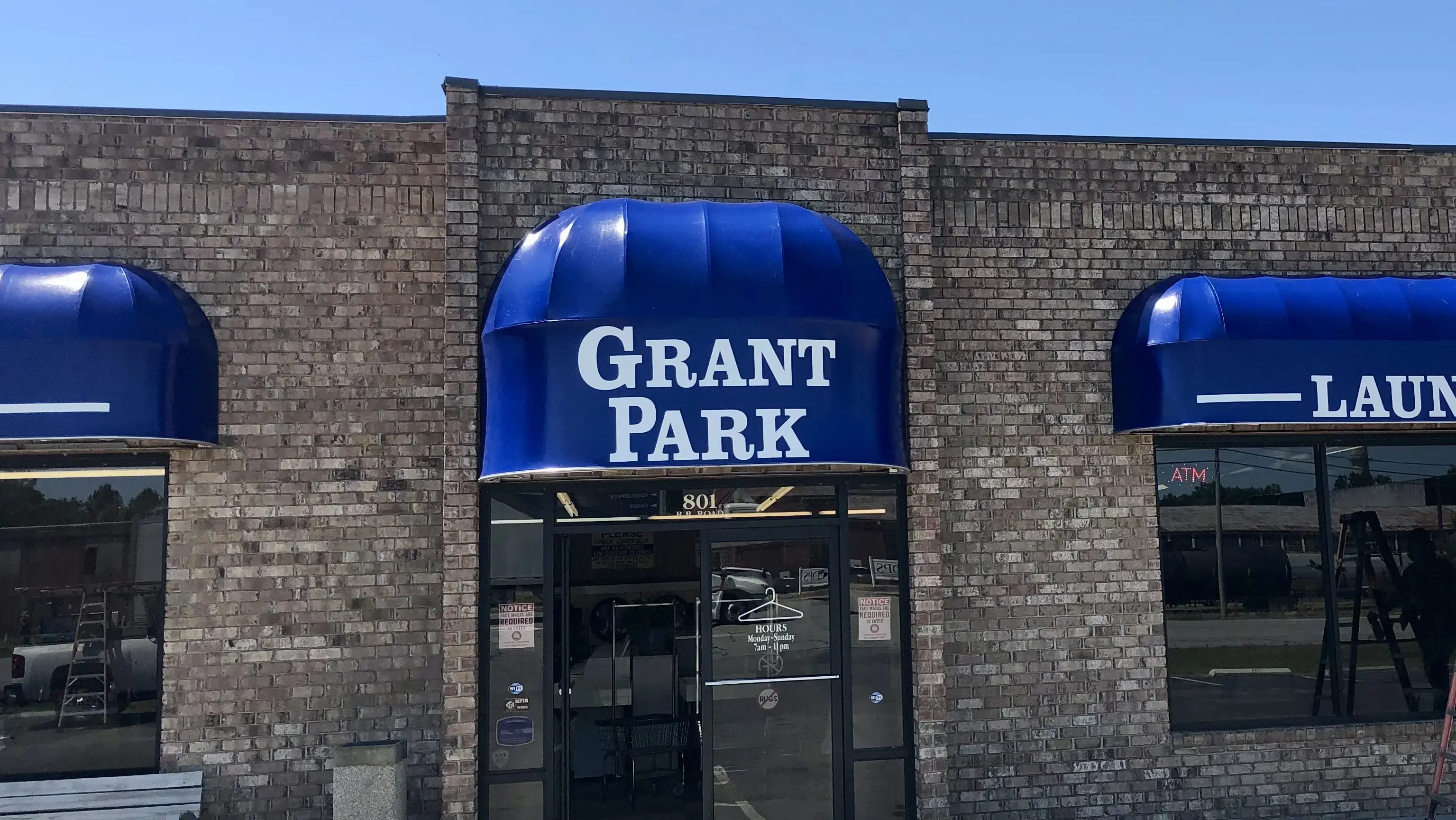 Grant Park Laundry location