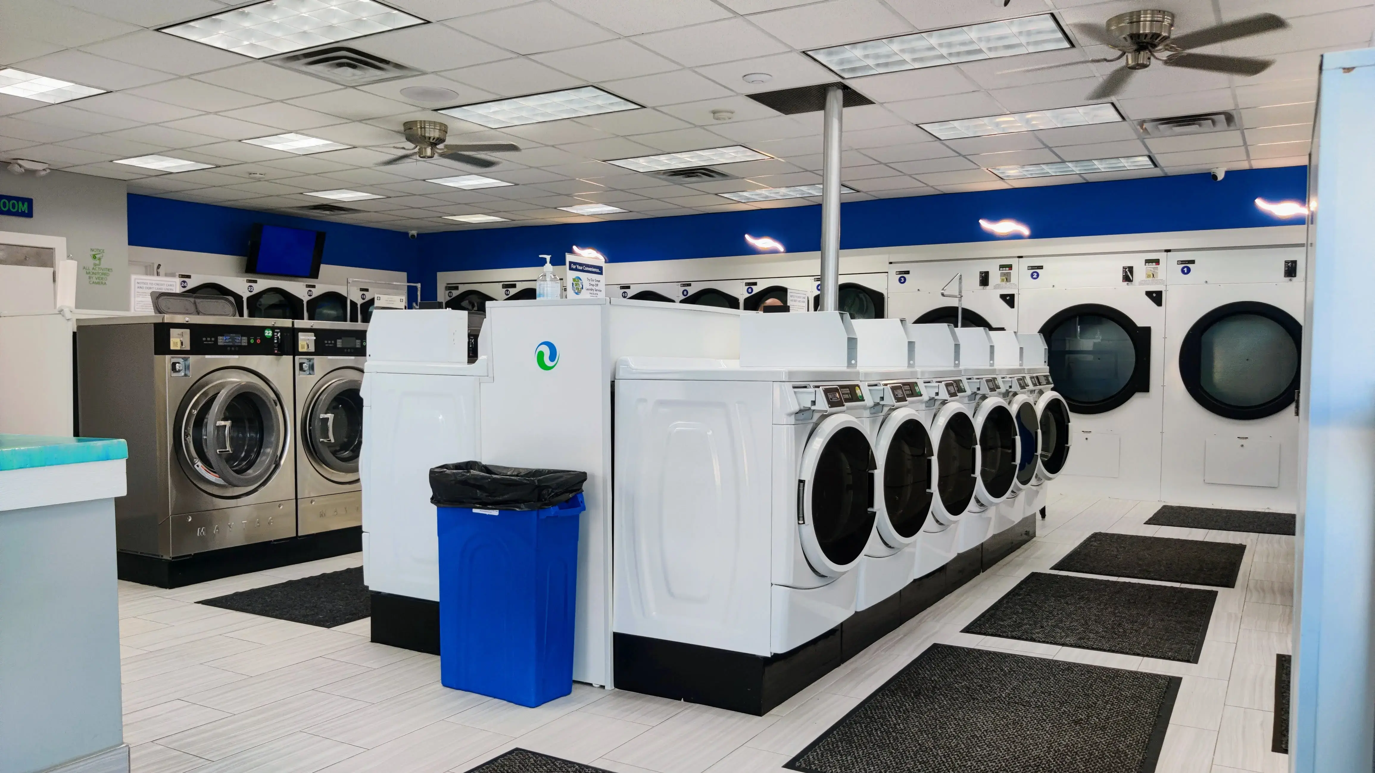 Great Lakes Laundromat - Image 17