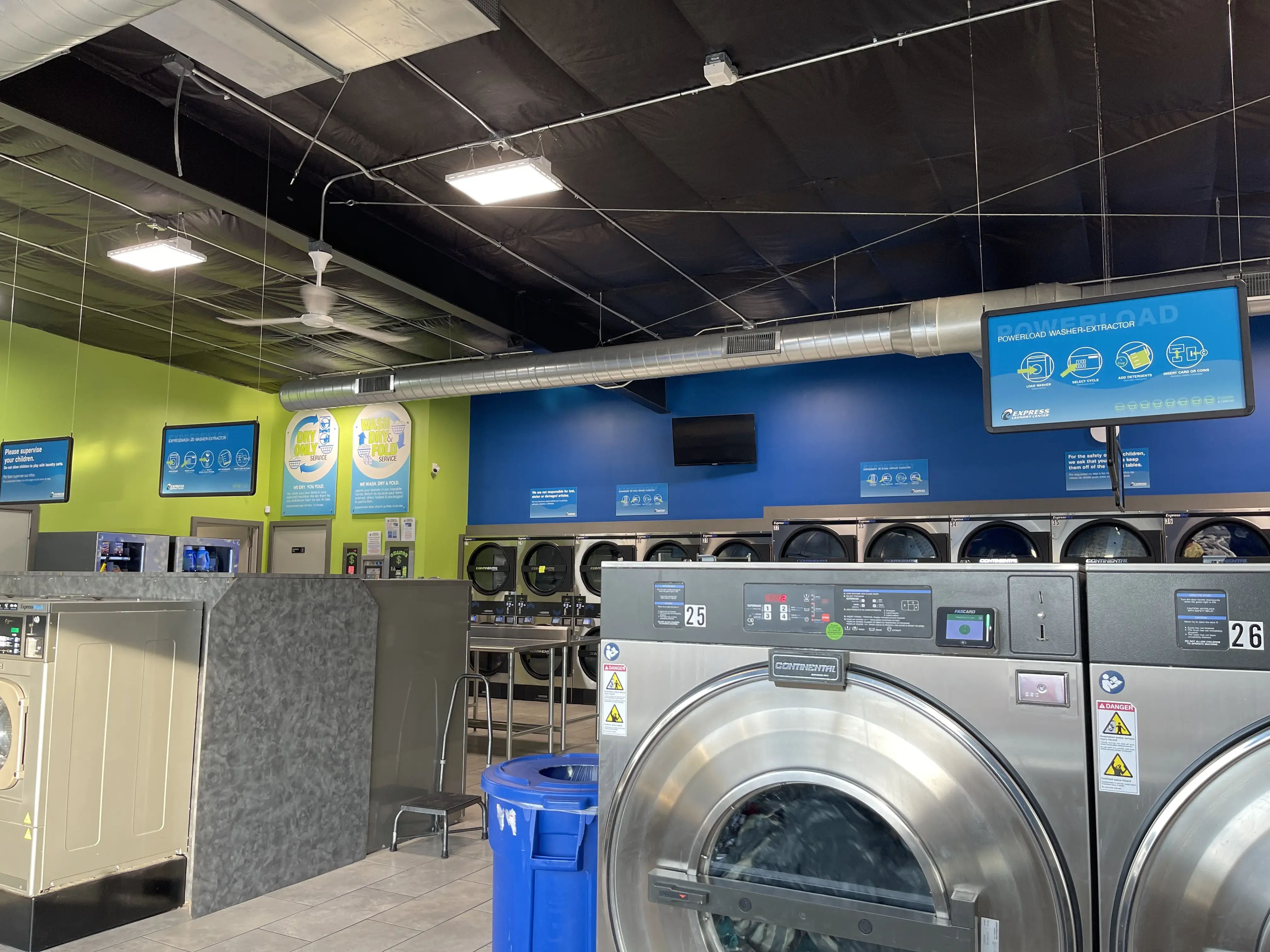 Green Bay Express Laundromat Laundry Center thumbnail 19