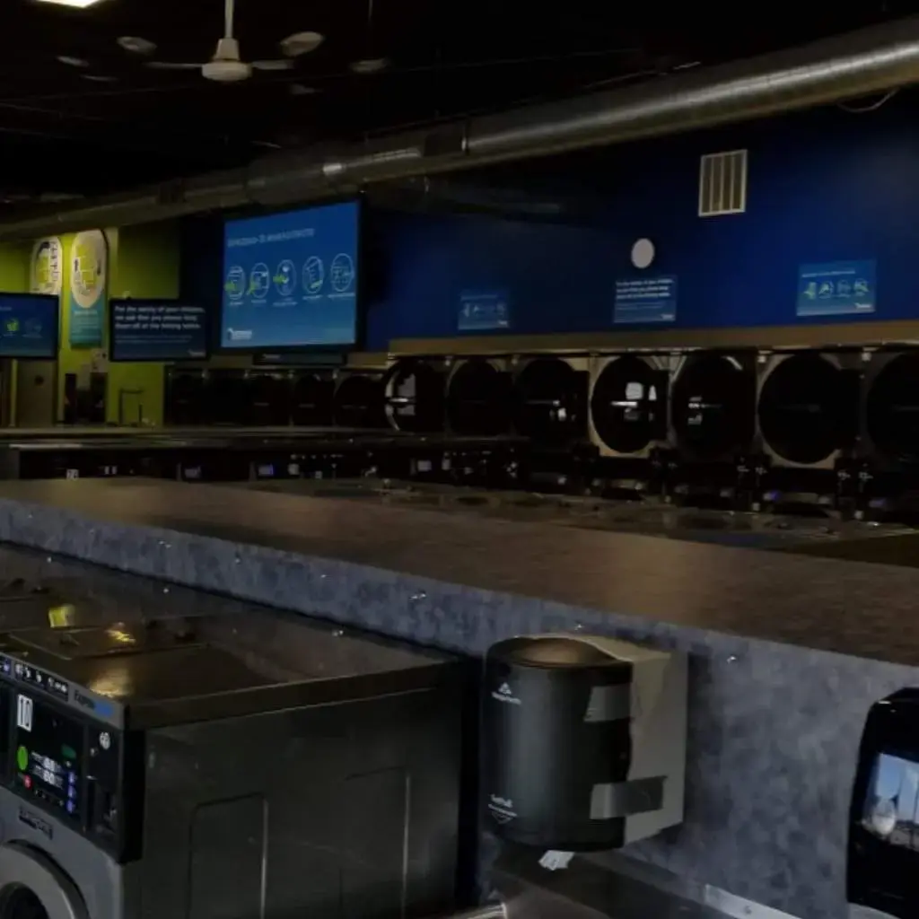 Green Bay Express Laundromat Laundry Center thumbnail 12