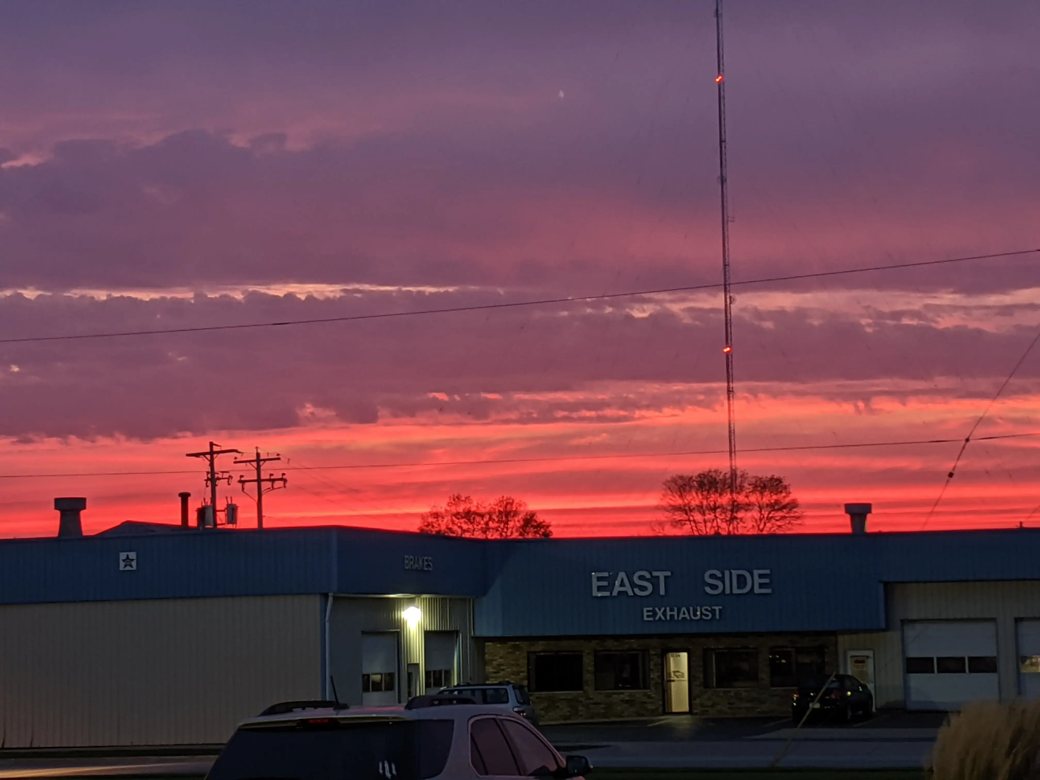 Green Bay Express Laundromat Laundry Center thumbnail 7