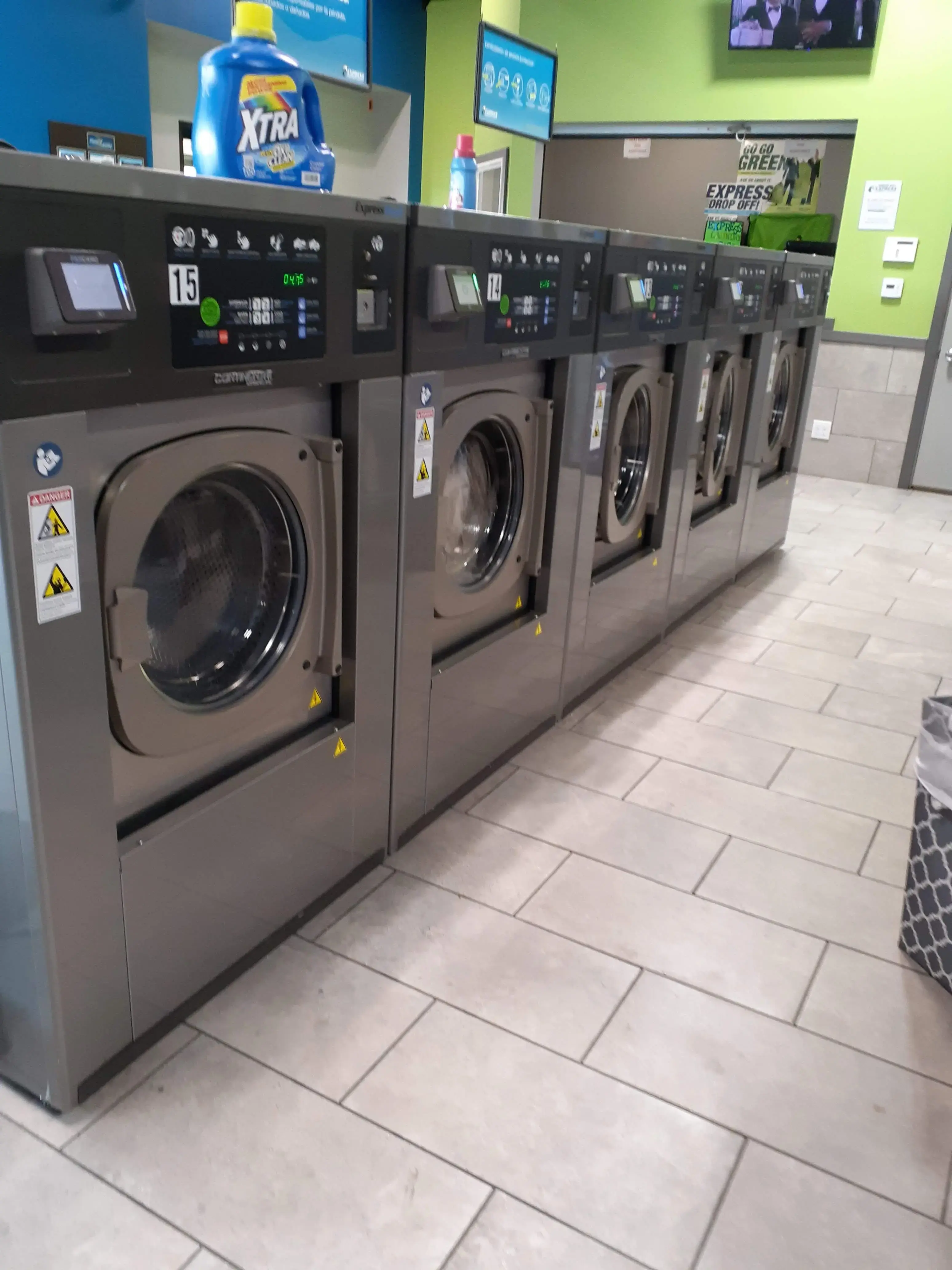Green Bay Express Laundromat Laundry Center - Image 15