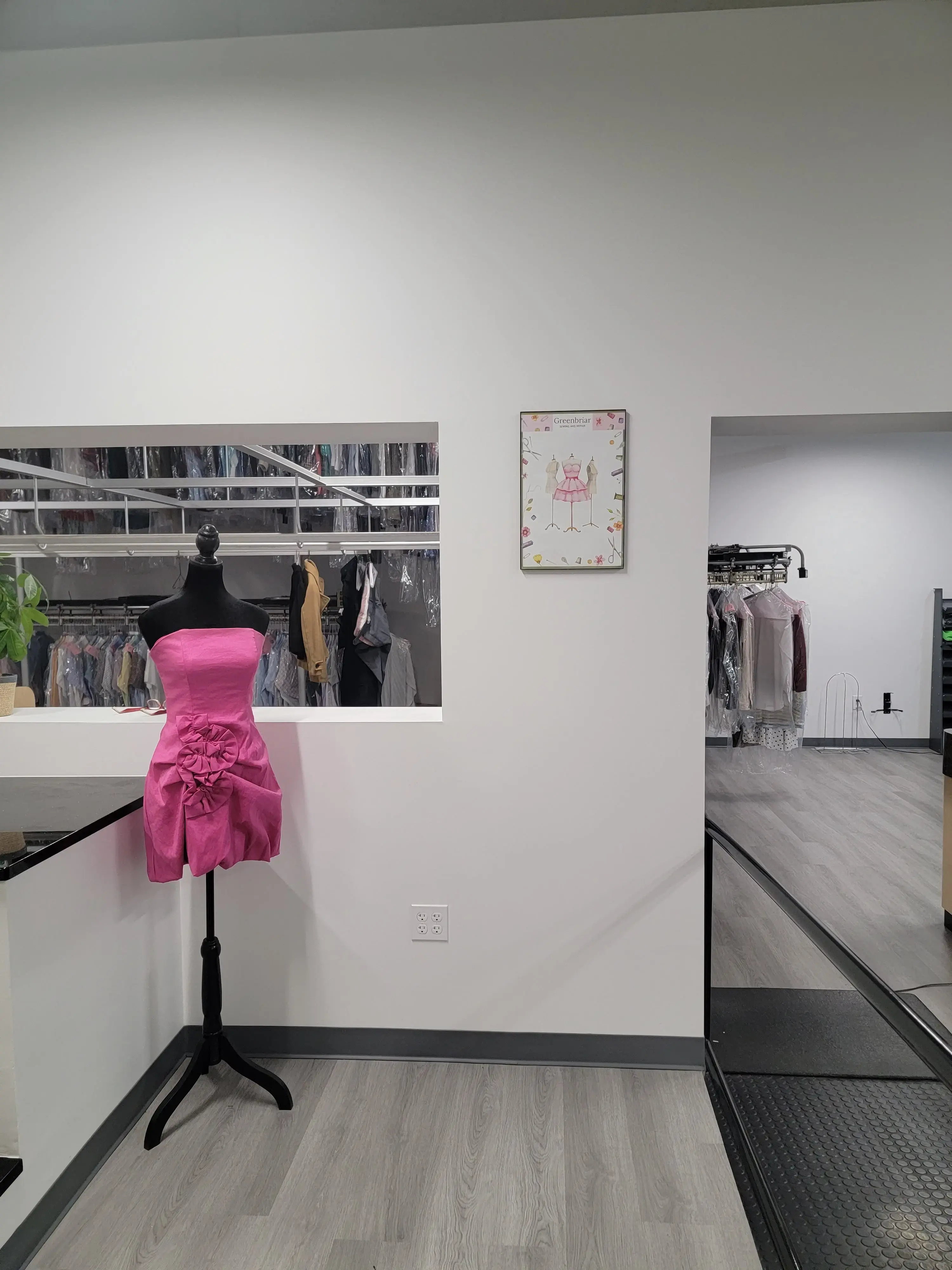 Greenbriar Cleaners - Image 2