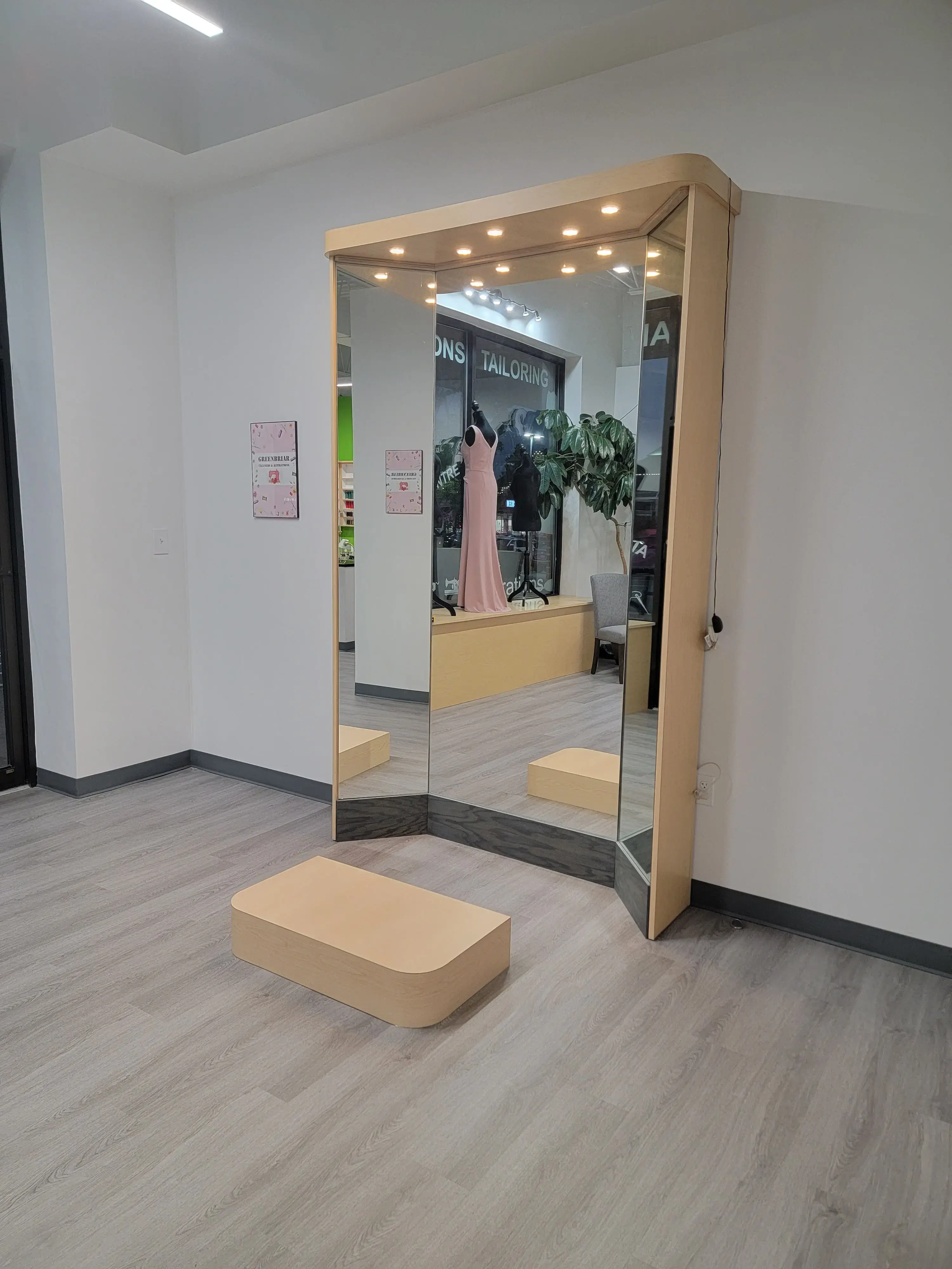 Greenbriar Cleaners - Image 10