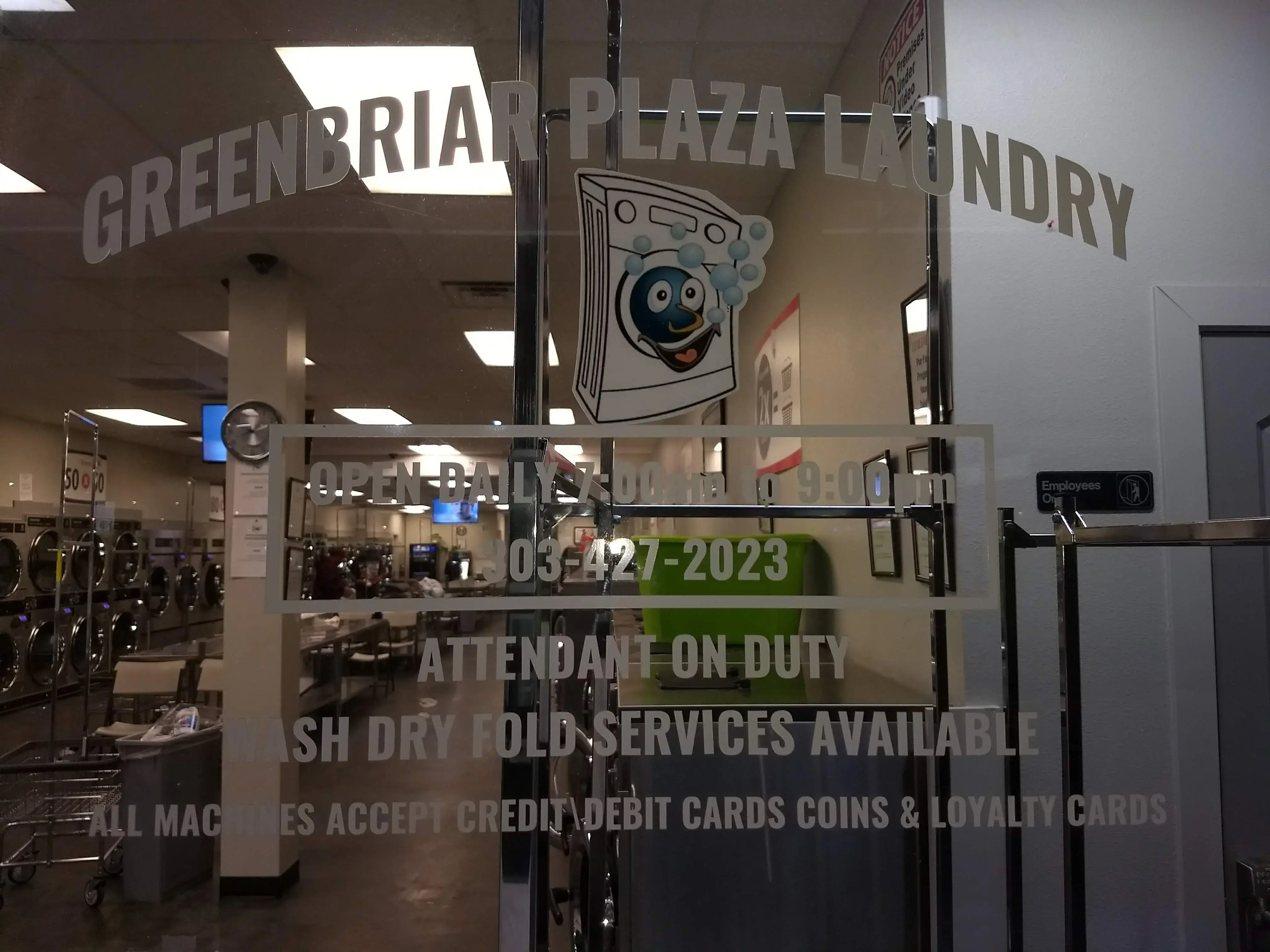 Greenbriar Coin Laundry and Wash Dry Fold Drop Off Service thumbnail 18