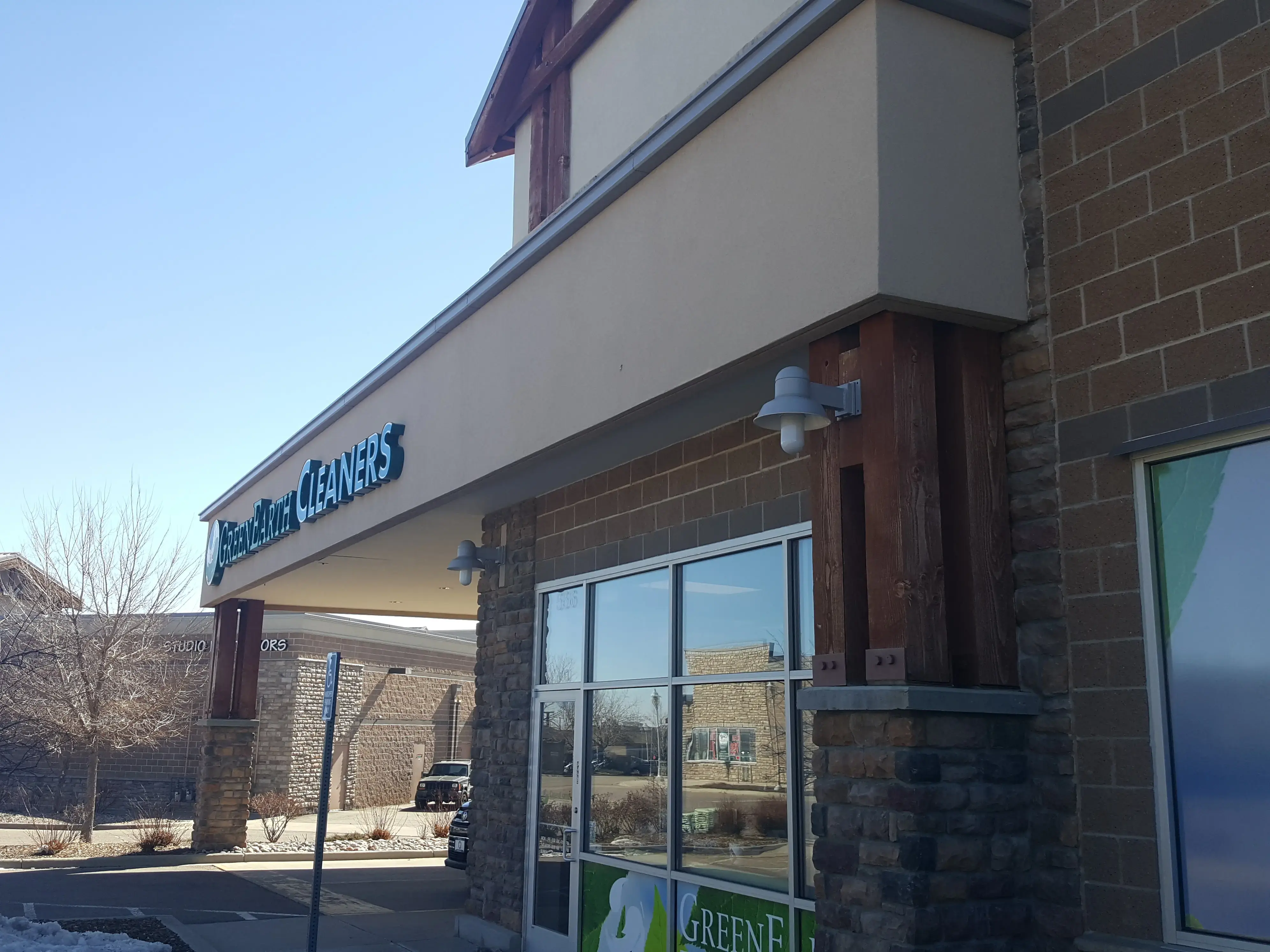 GreenEarth Cleaners thumbnail 14