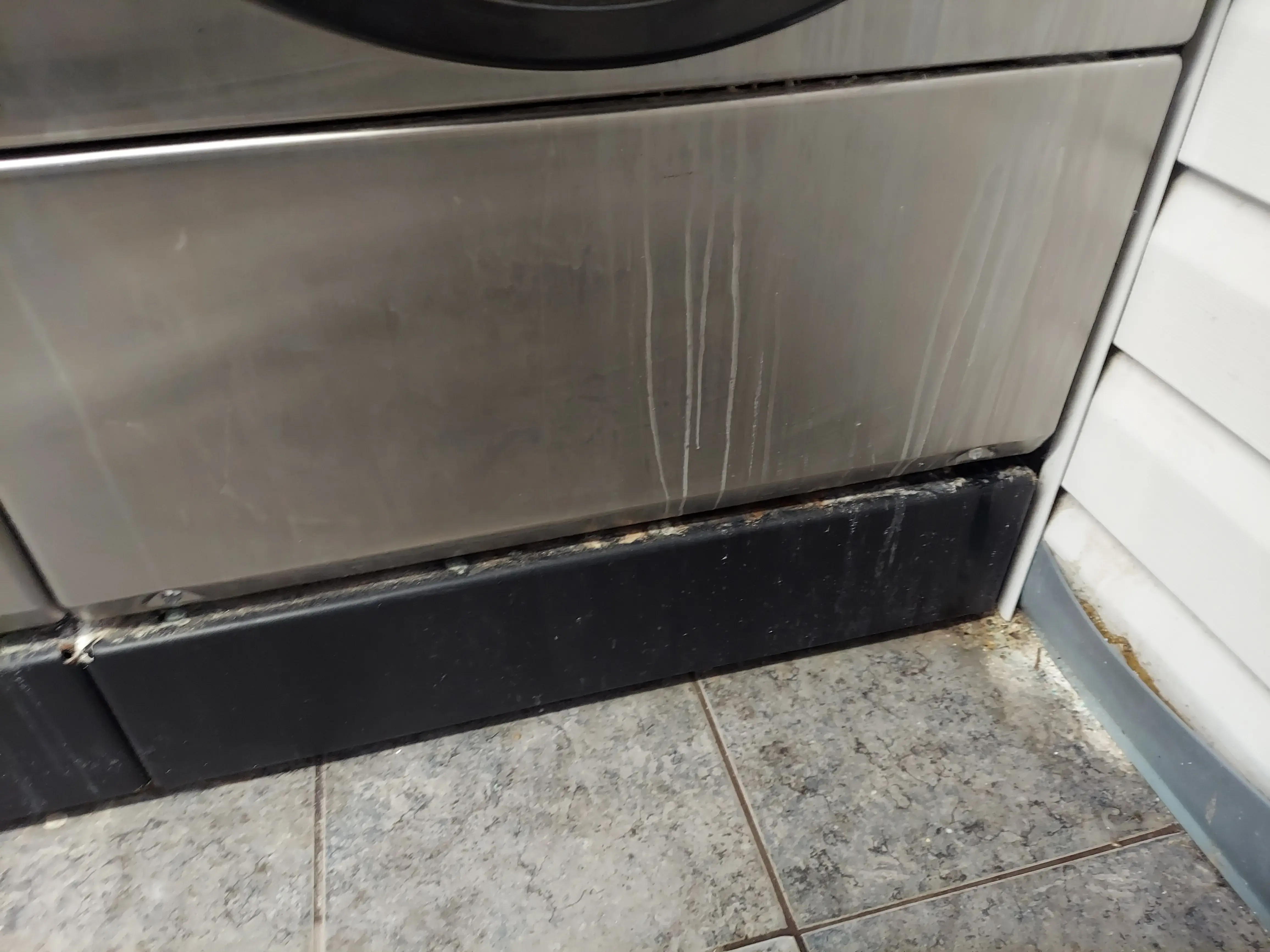 Greensboro Laundry Land Laundromat thumbnail 11