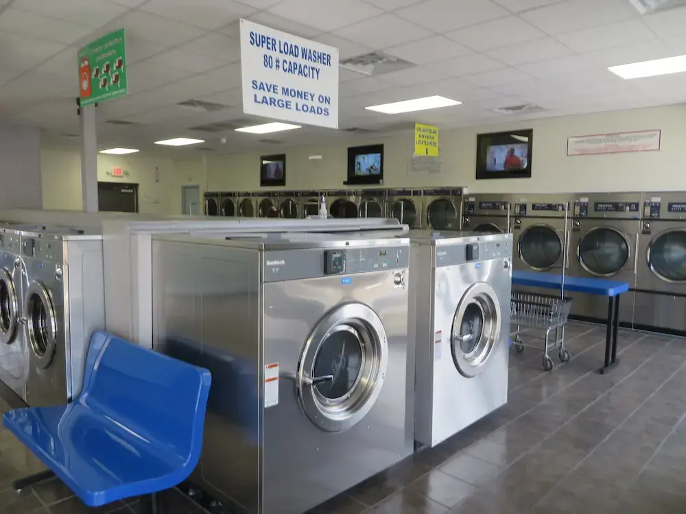 Greenville Laundry Land Laundromat thumbnail 4