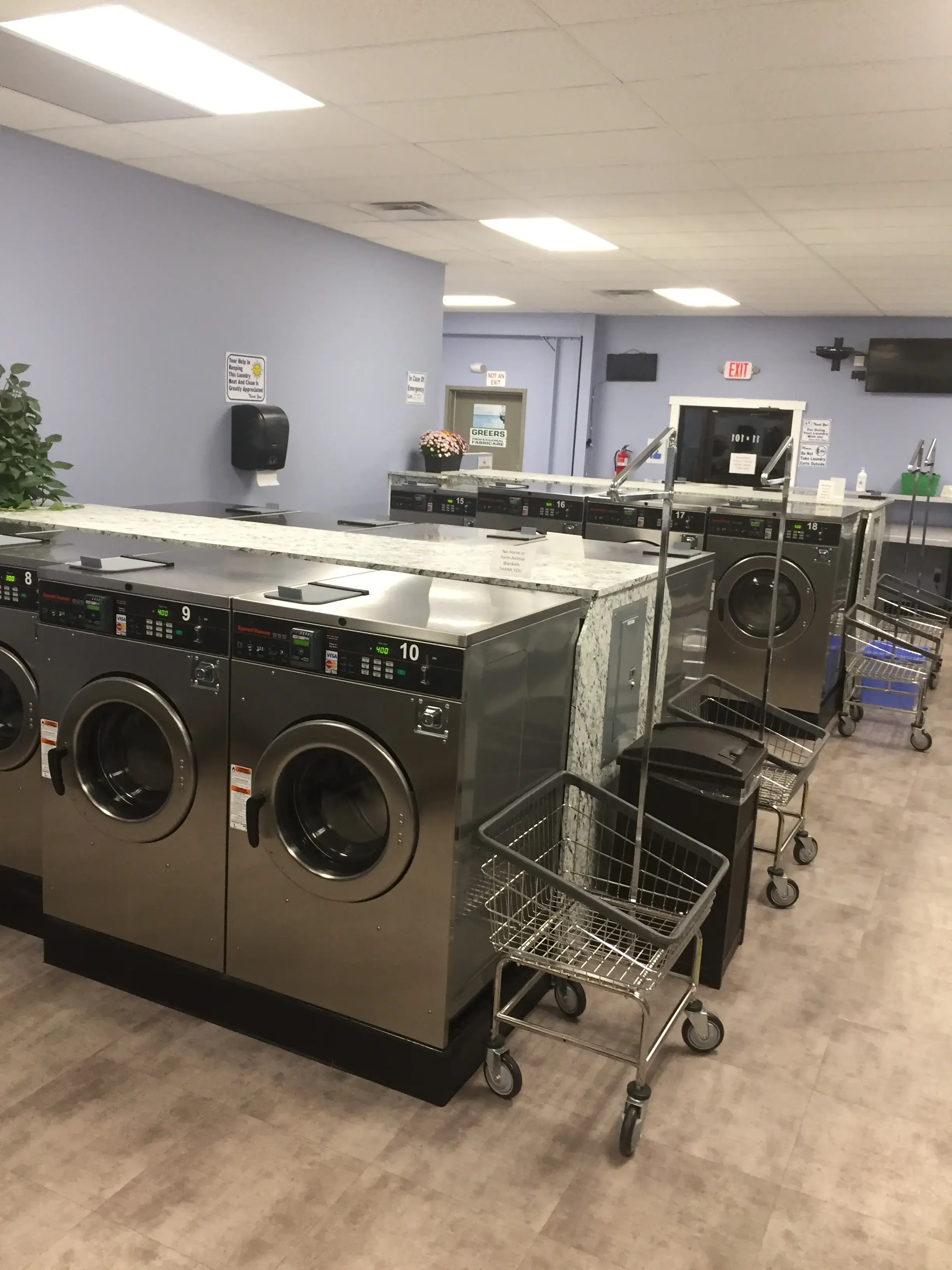 Greer’s Milton Laundromat - Image 11