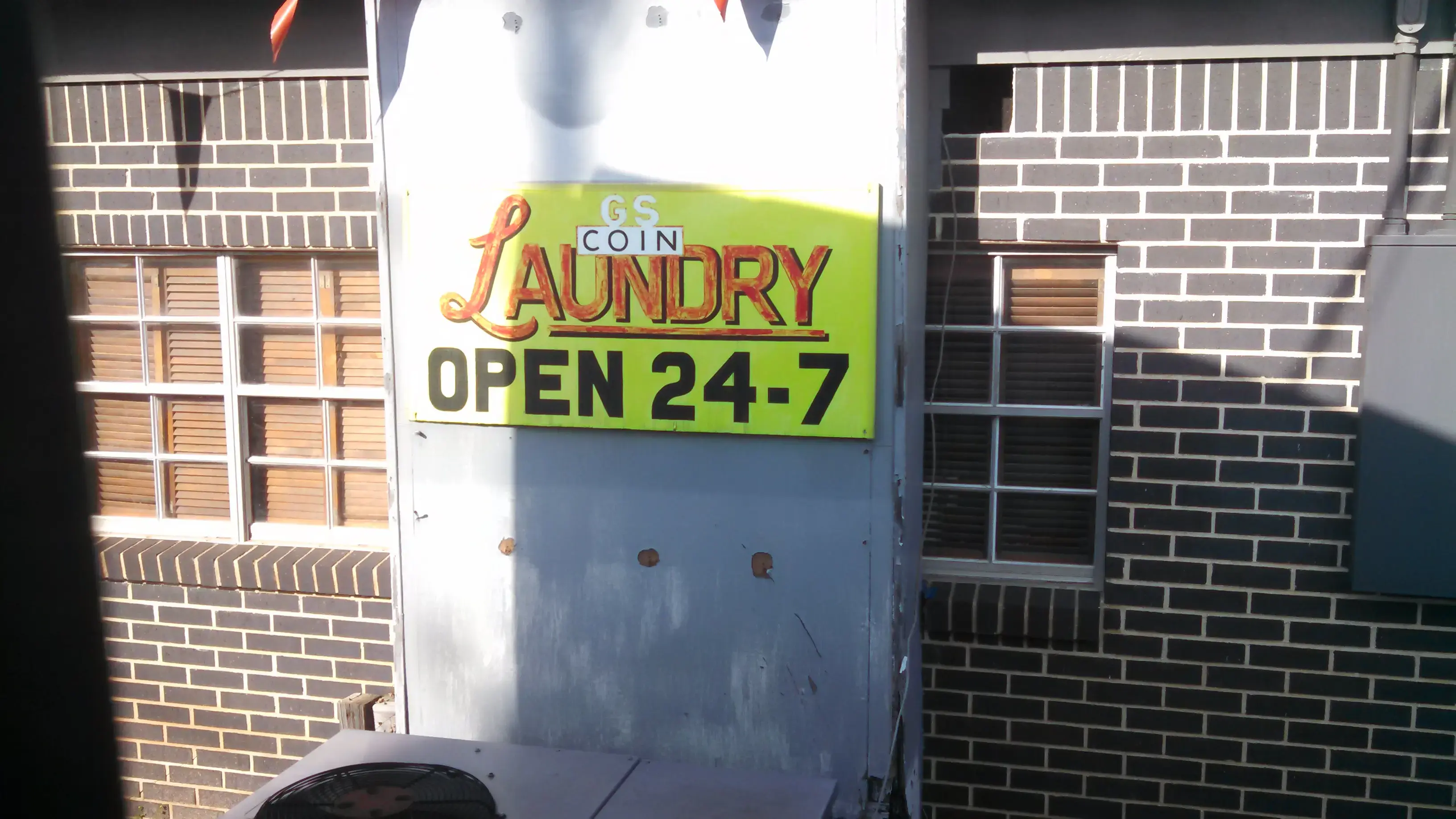 GS Coin Laundry thumbnail 4