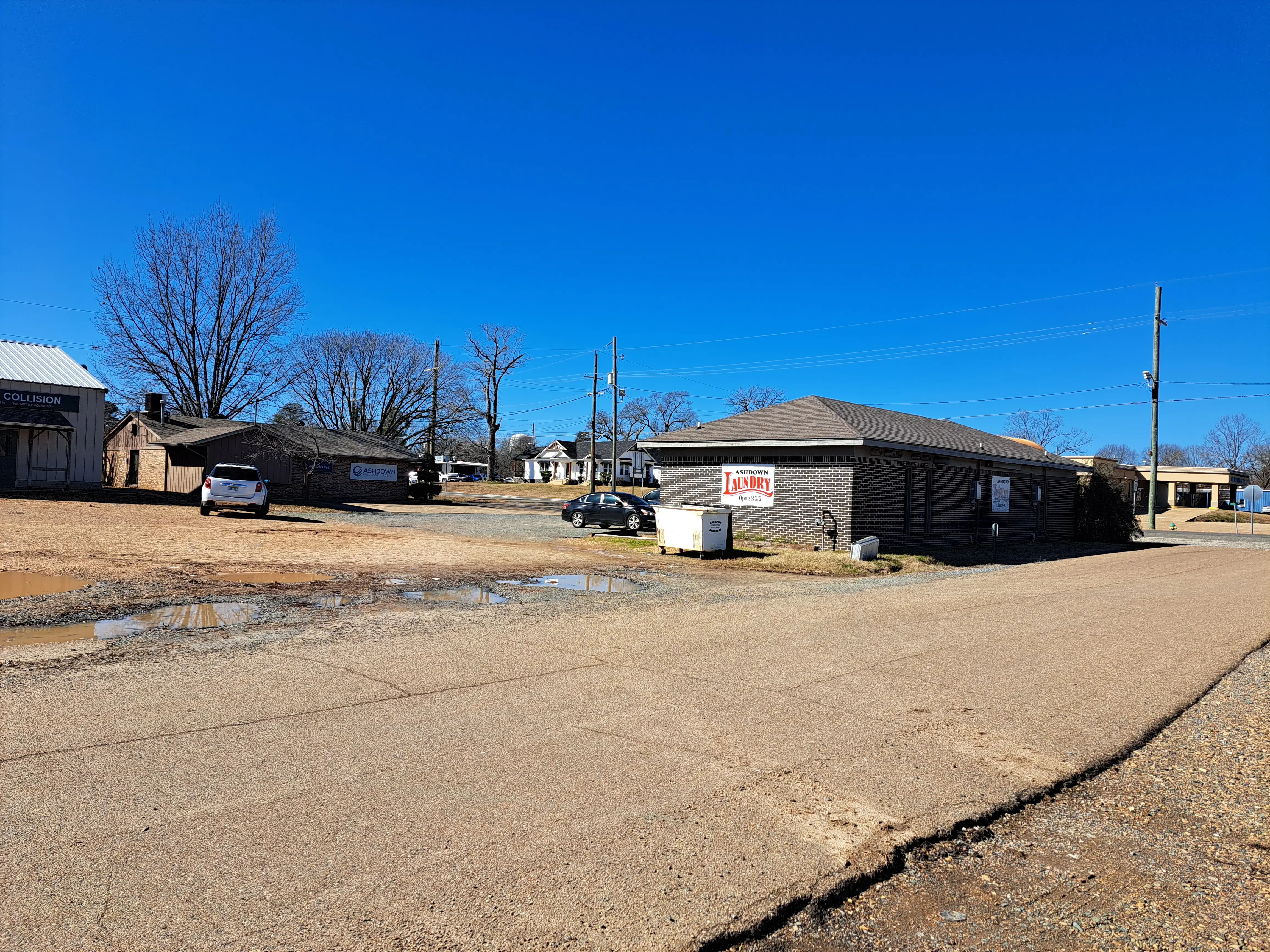 GS Coin Laundry - Image 1
