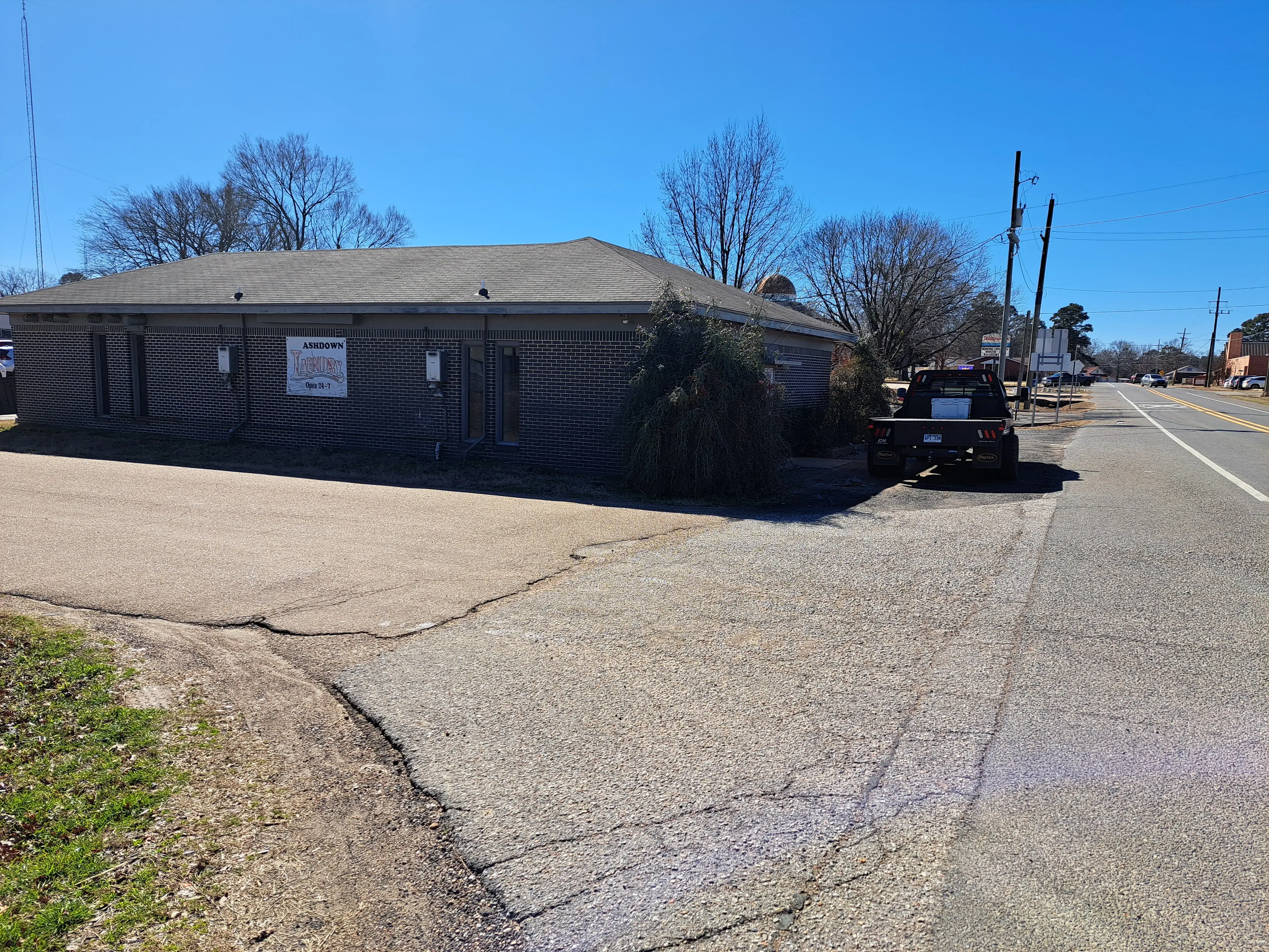 GS Coin Laundry - Image 7