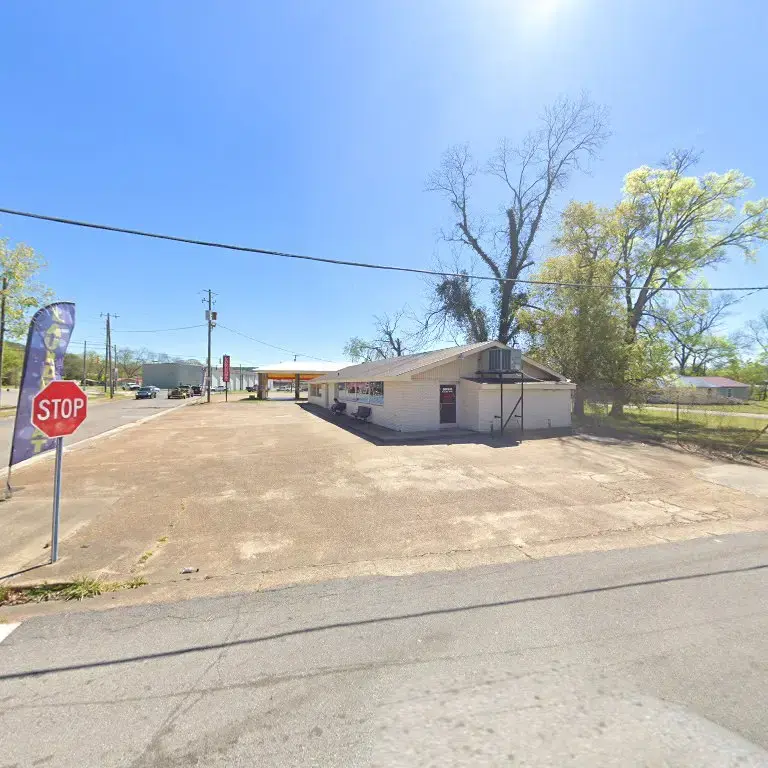 H & H Laundry Mat - Image 11