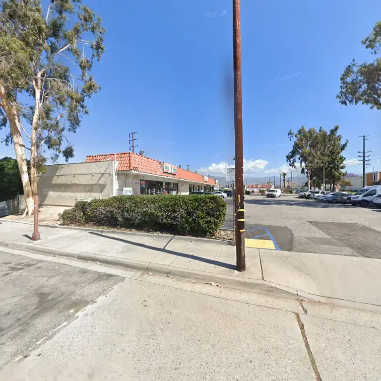 H & Y Coin Laundry - Image 7