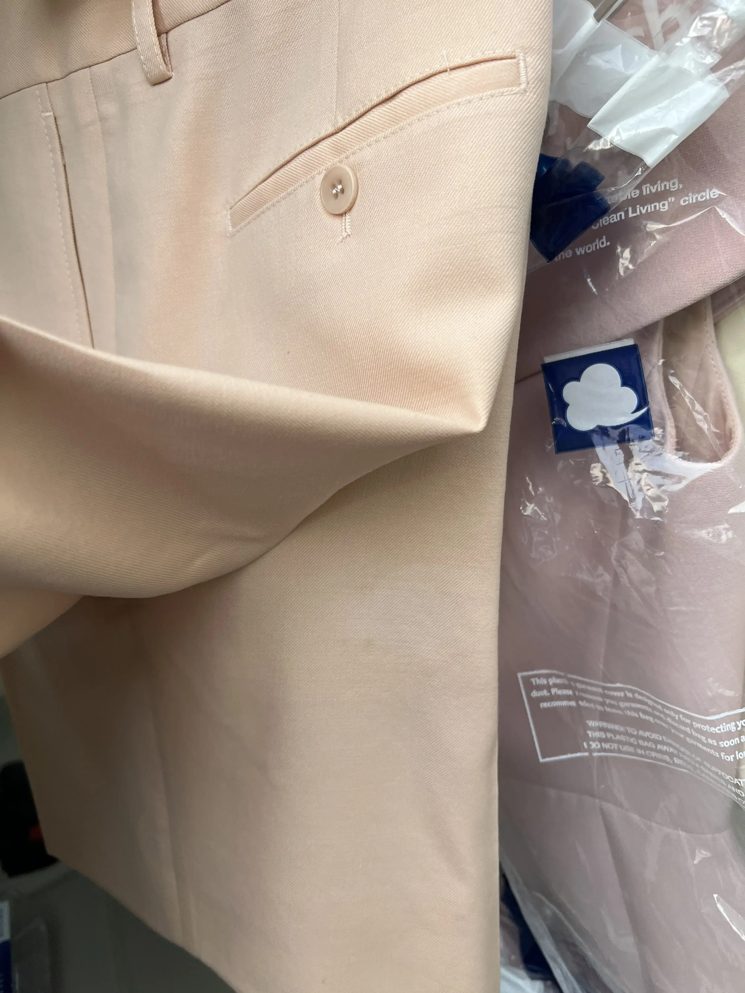 Hakuyosha Dry Cleaners - Image 3
