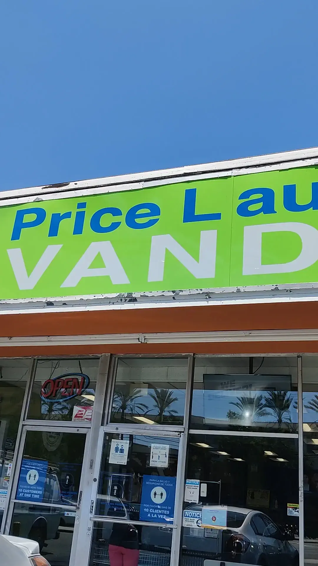 Half Price Laundromat thumbnail 20