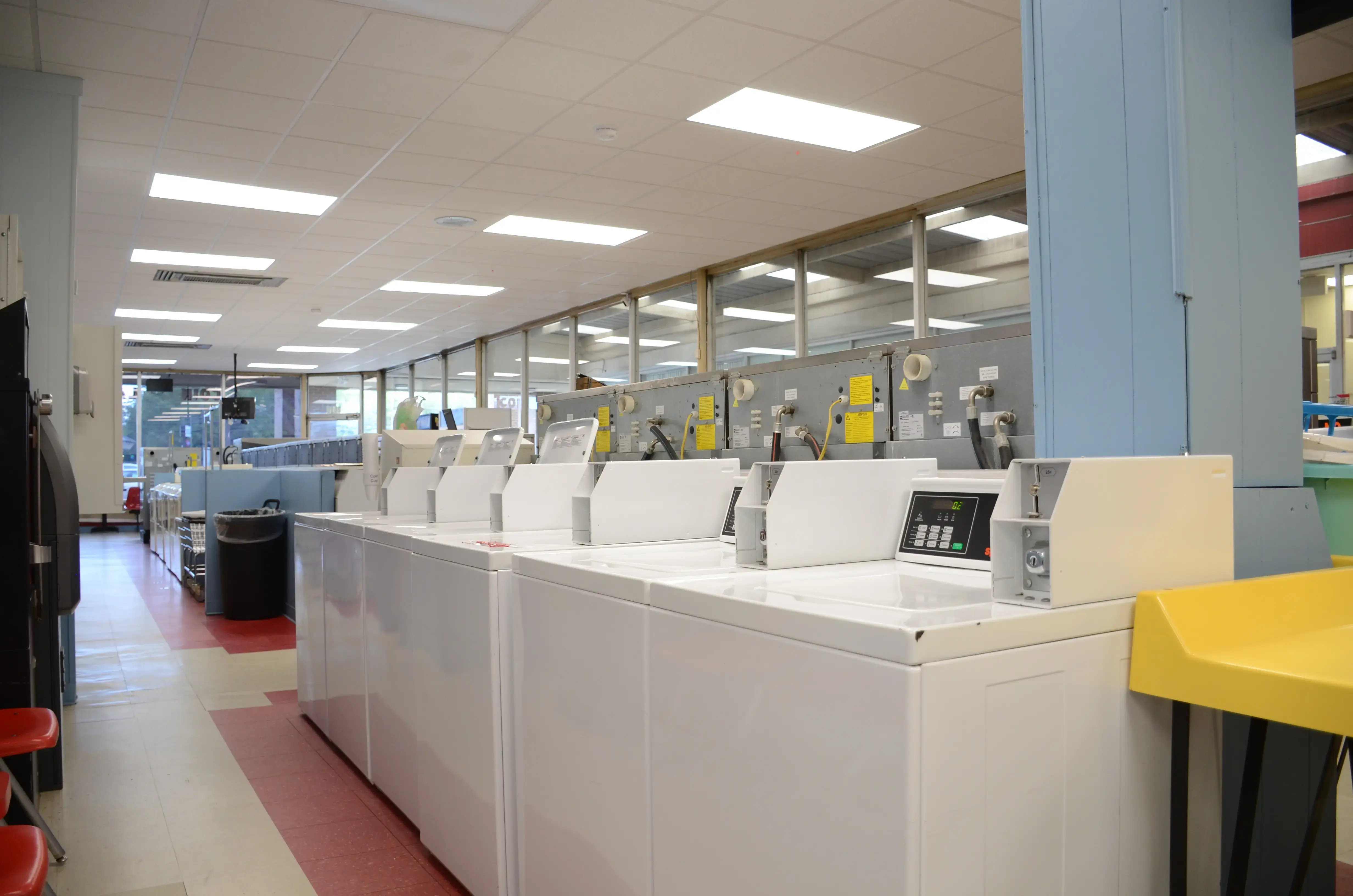 Halls Coin Laundry - Knoxville thumbnail 4