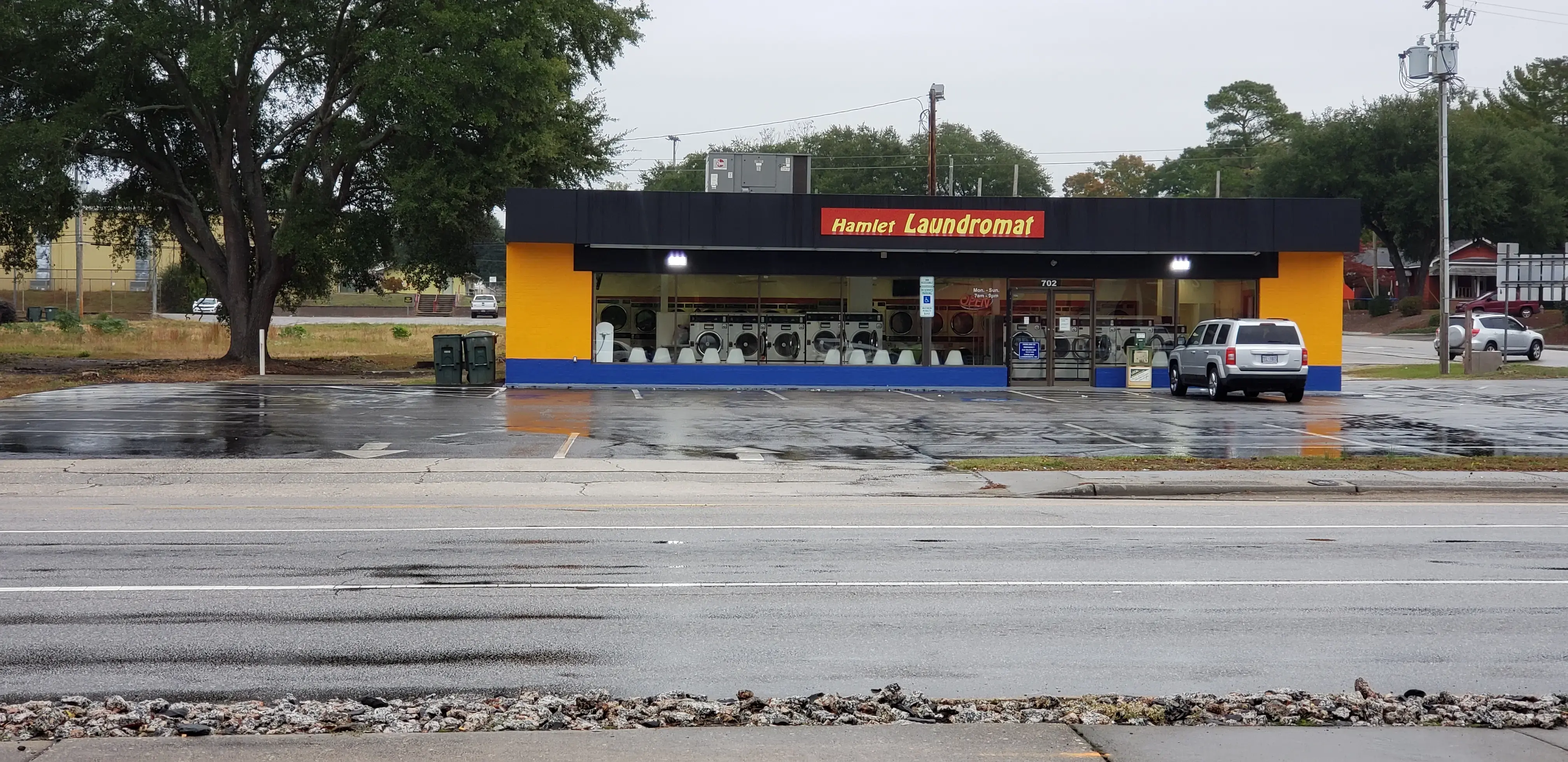 Hamlet Laundromat - Image 2