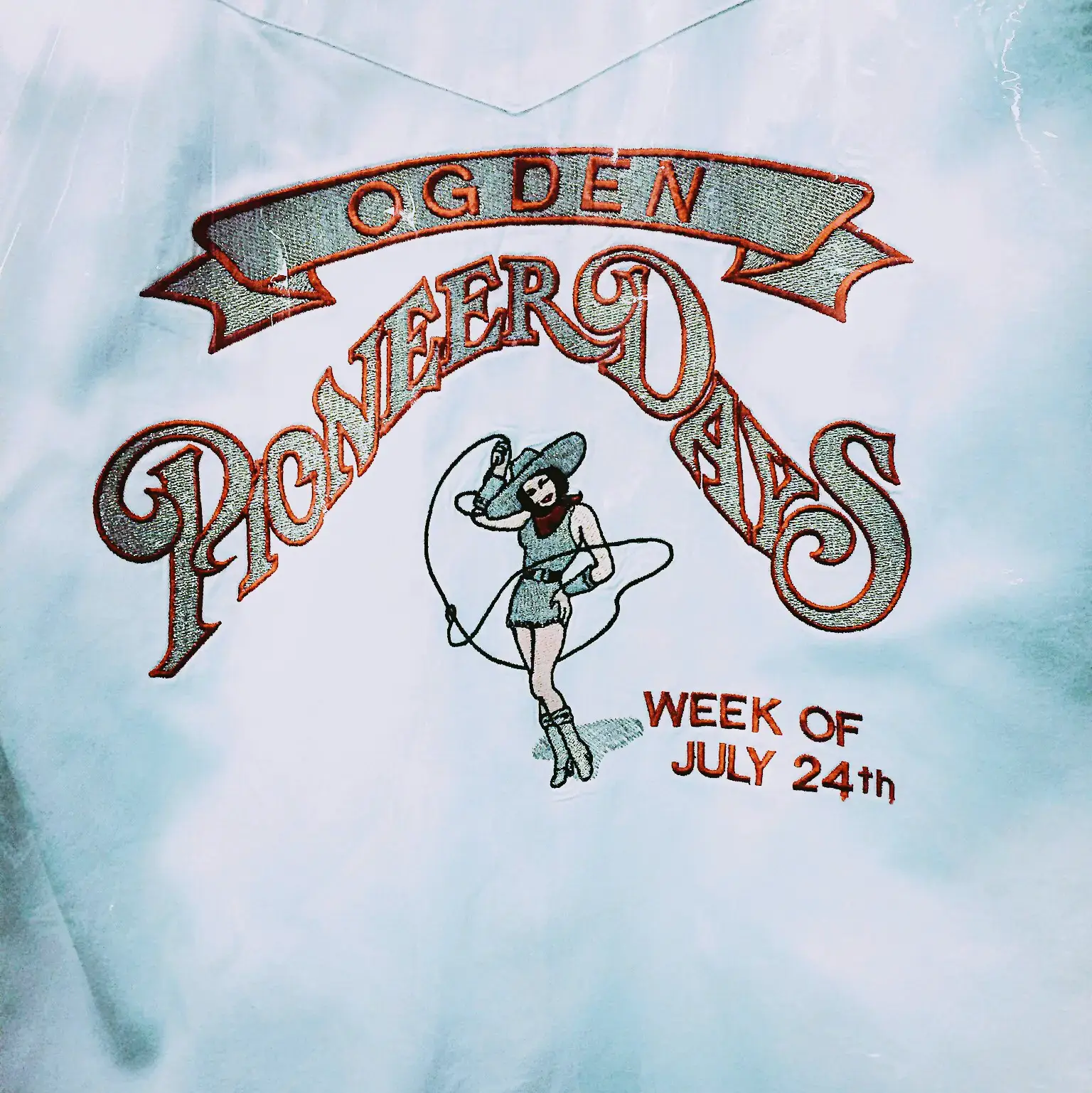 Hampton's Superior Dry Cleaning thumbnail 2