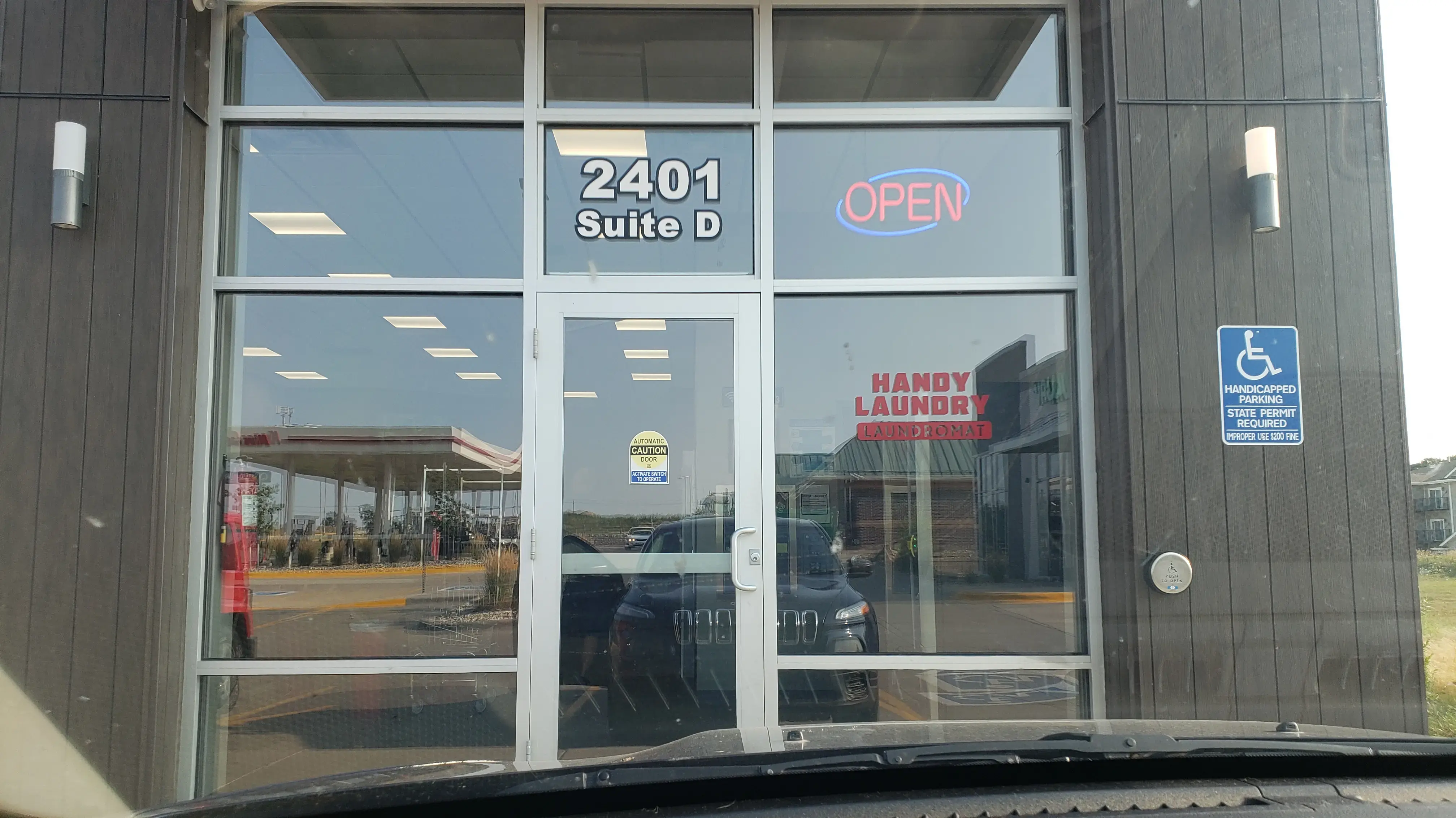 Handy Laundry thumbnail 3