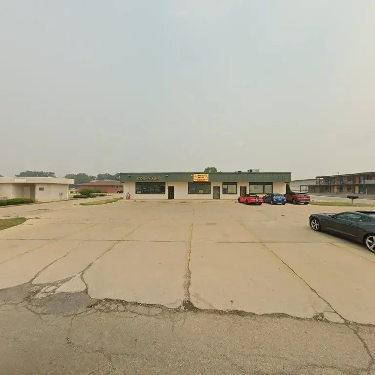 Handy Wash Laundromat - Image 19